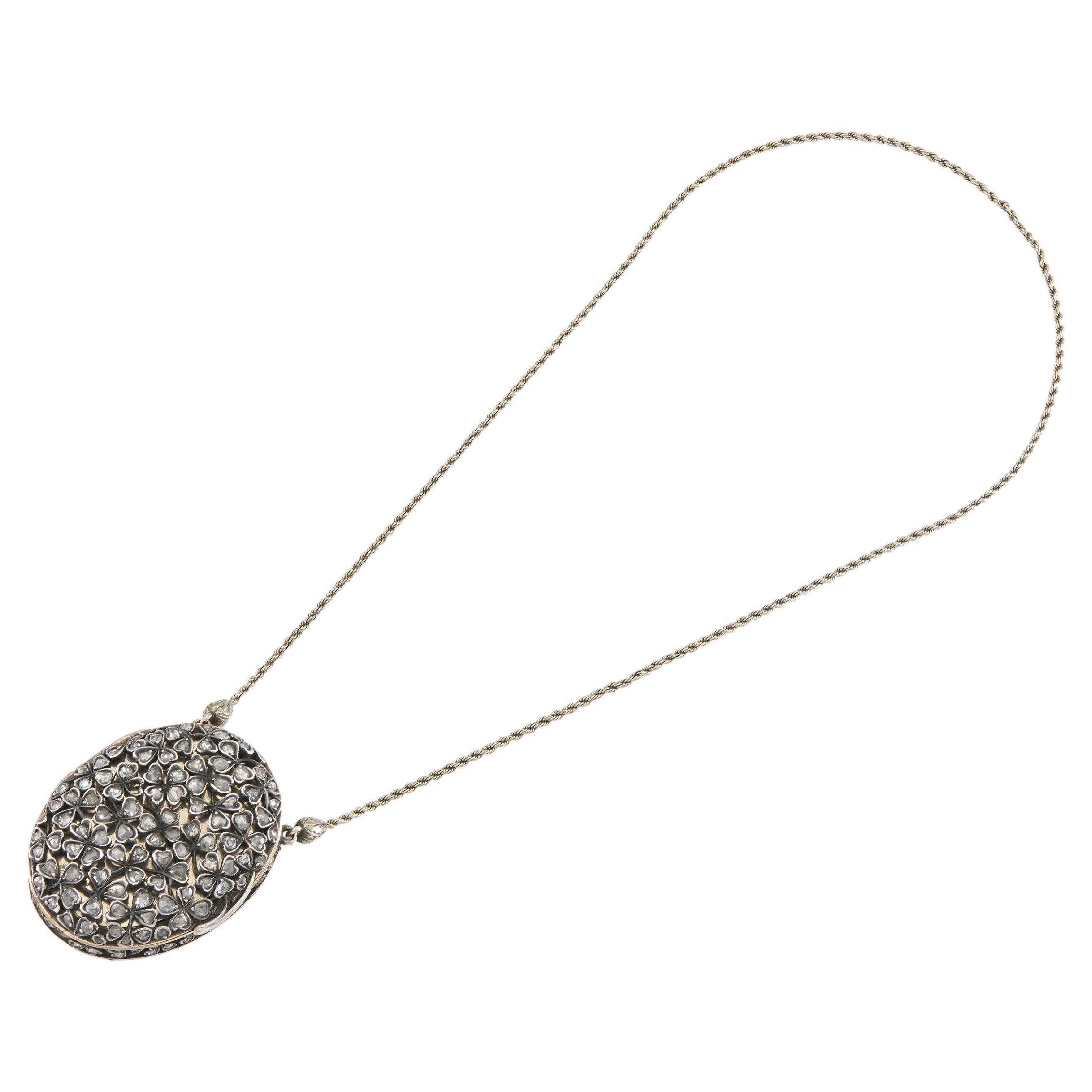 Antikes viktorianisches Diamant Kleeblätter- Pill Box-Armband mit Diamanten