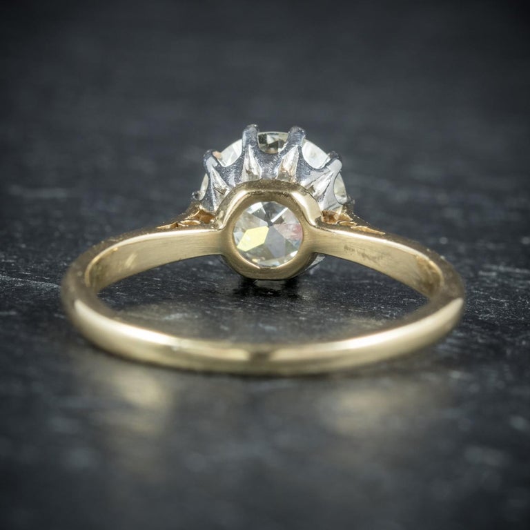 Antique Victorian Diamond Engagement Ring 18 Carat Gold, circa 1900 For