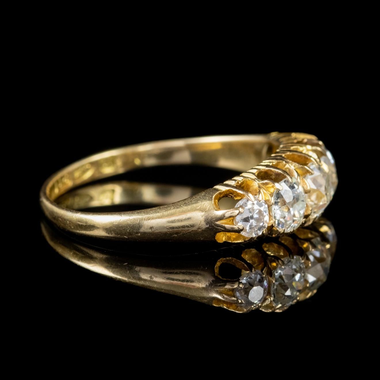 Women's Victorian Diamond Five-Stone Ring 1.10 Carat of Diamond 18 Carat Gold Dated 1892 For Sale