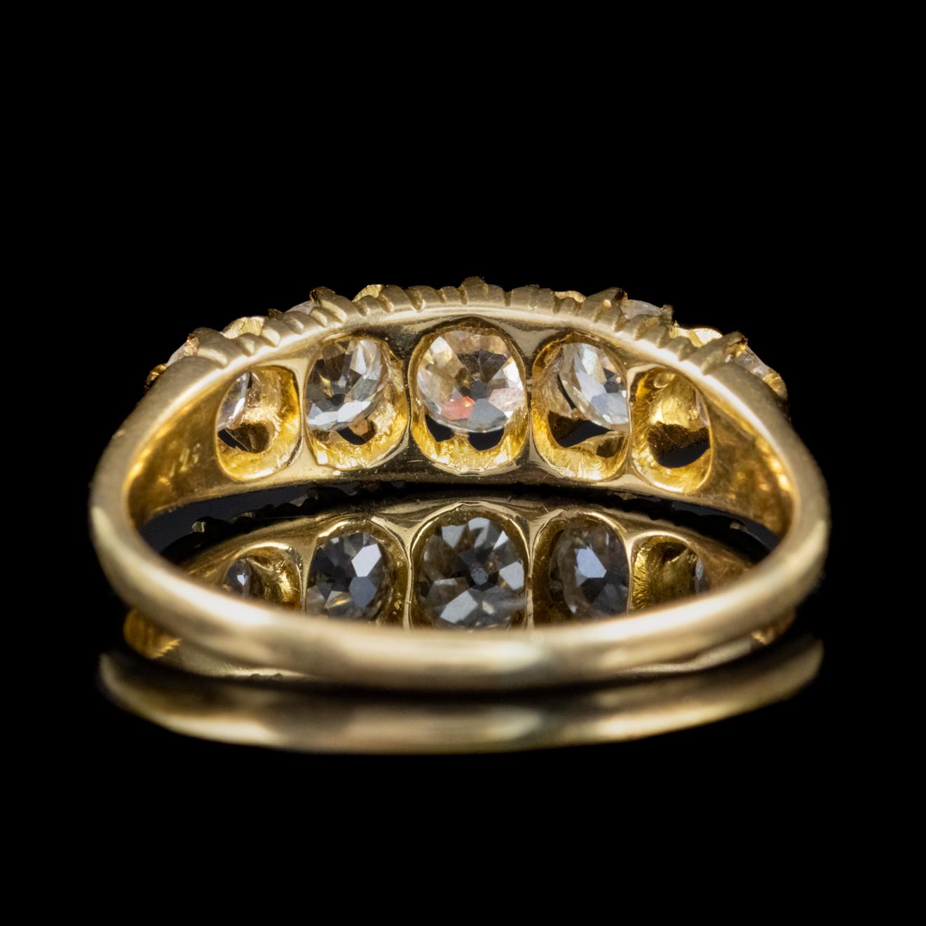 Victorian Diamond Five-Stone Ring 1.10 Carat of Diamond 18 Carat Gold Dated 1892 For Sale 1