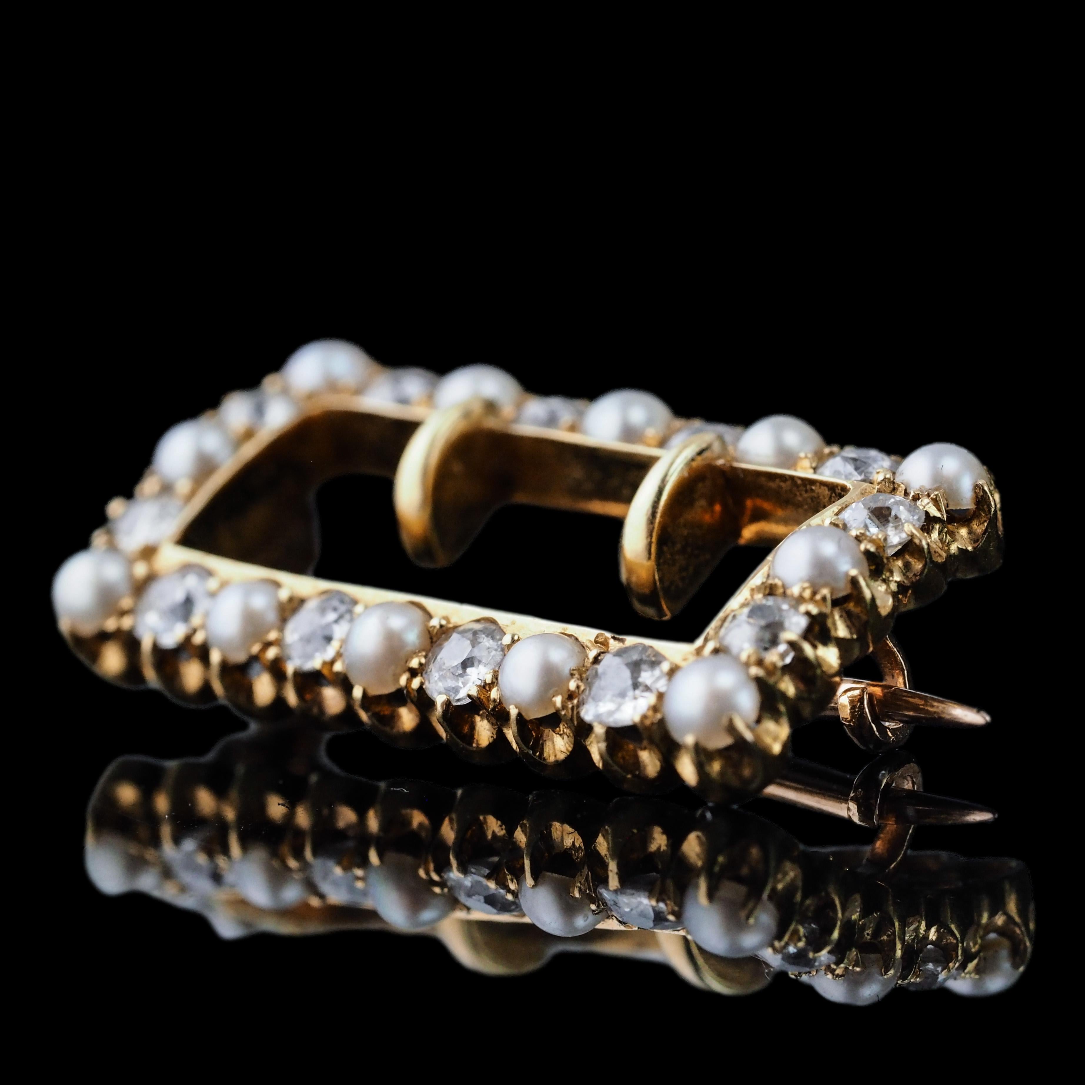 Antica spilla/pendente vittoriano con diamante e perla, a forma di fibbia in oro 18 carati - C.C. 1890 in vendita 6