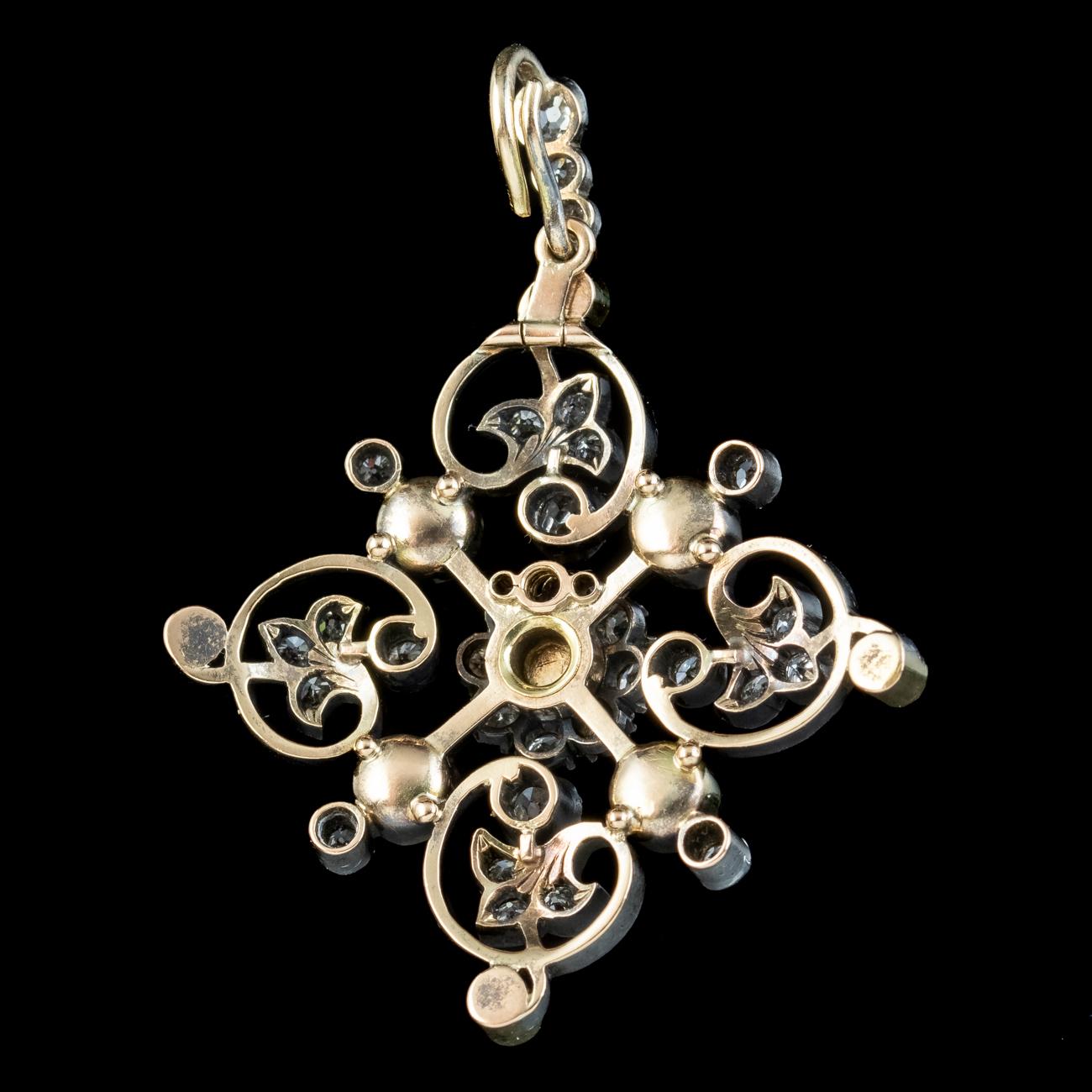 Women's Antique Victorian Diamond Pearl Pendant 1.5ct Of Diamond For Sale