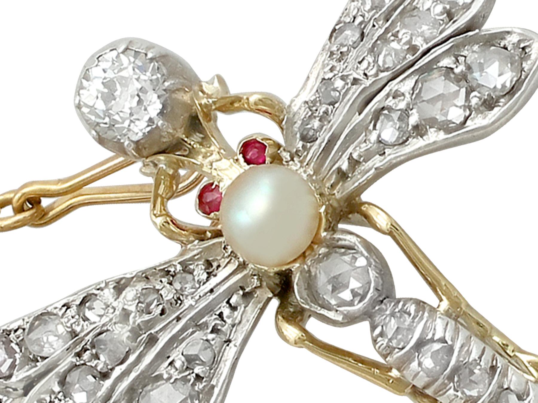 Victorien Broche libellule victorienne ancienne en or jaune, diamant, perle et rubis en vente