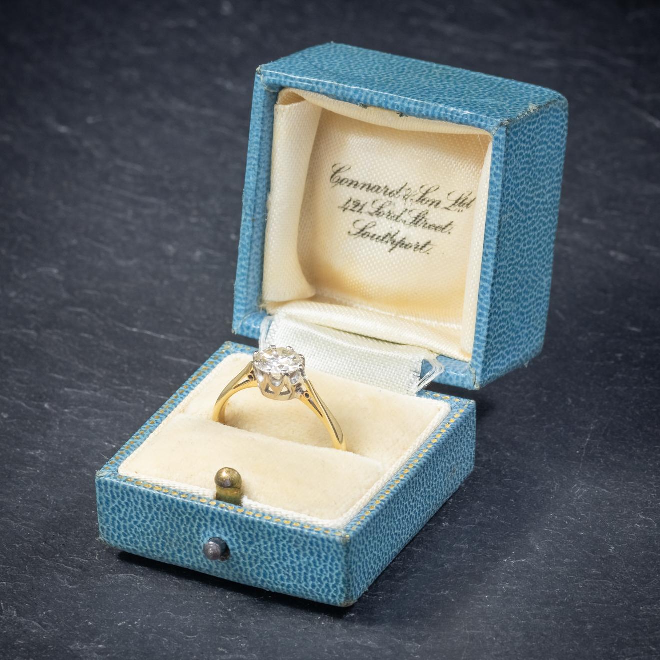 Women's Antique Victorian Diamond 18 Carat Gold, circa 1900 Solitaire Engagement Ring For Sale
