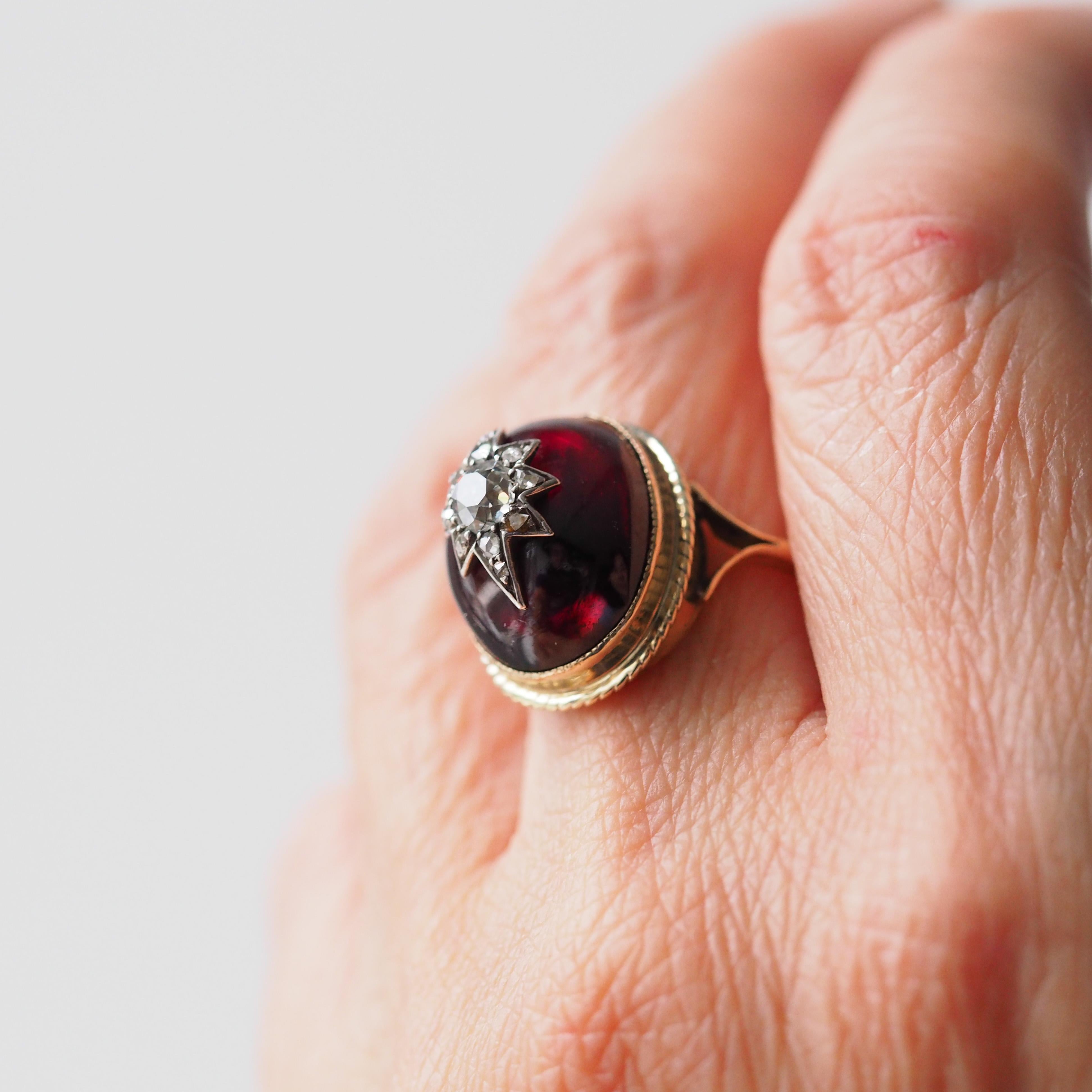 Antique Victorian Diamond Star Garnet Cabochon Ring 14K Gold - c.1880 1
