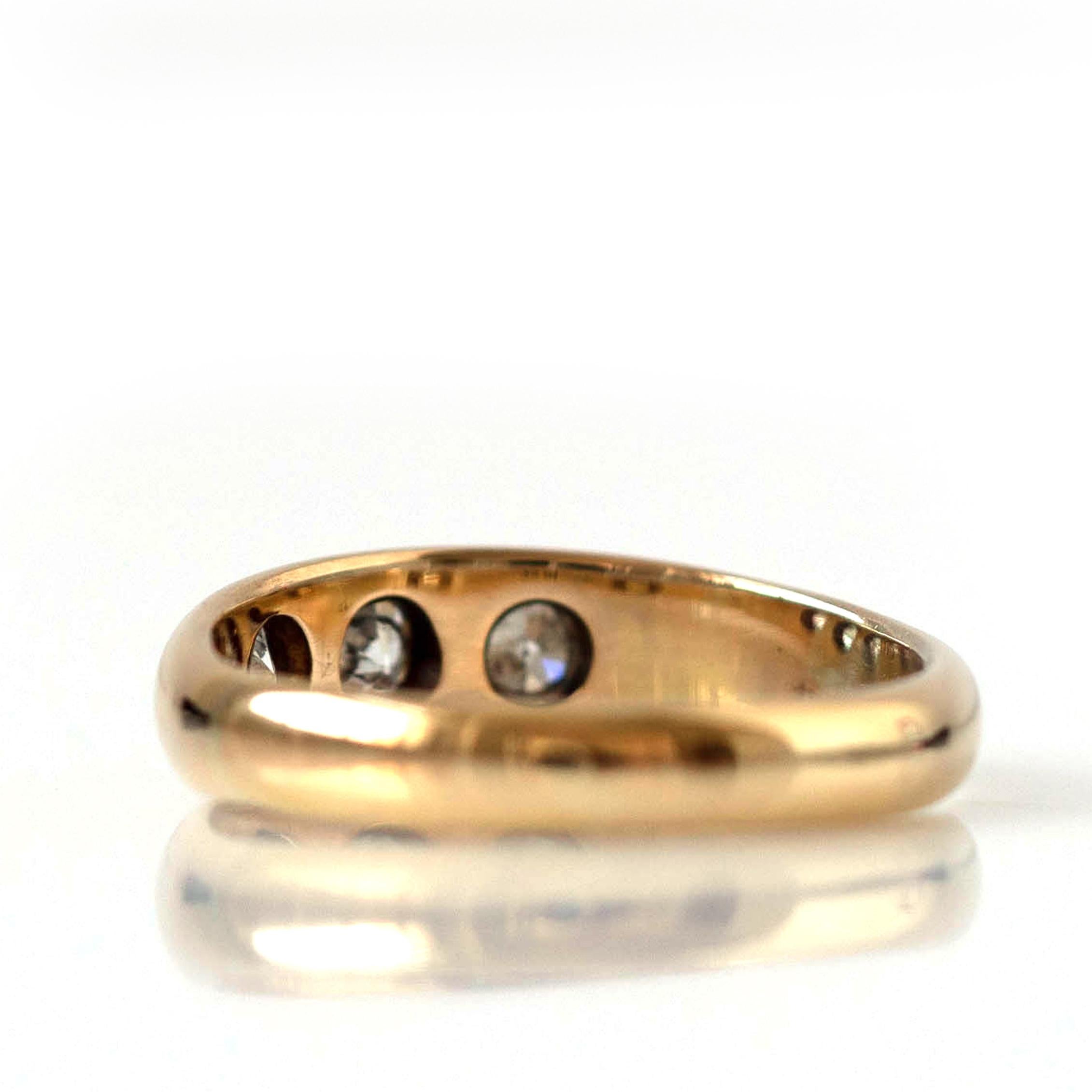 Antiker viktorianischer Diamant-Sterngypsy-Ring aus 18 Karat Gold im Zustand „Hervorragend“ in London, GB