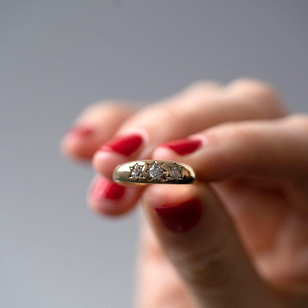 Antiker viktorianischer Diamant-Sterngypsy-Ring aus 18 Karat Gold für Damen oder Herren