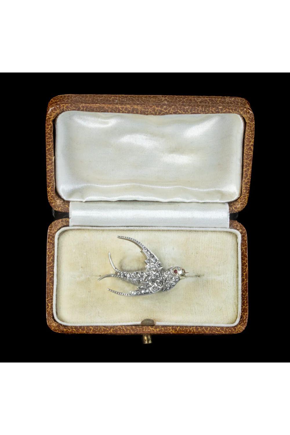 Antique Victorian Diamond Swallow Brooch, circa 1880–1900 1