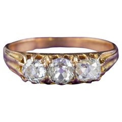 Antiker viktorianischer Diamant-Trilogie-Ring aus 0,70 Karat Diamant, um 1880