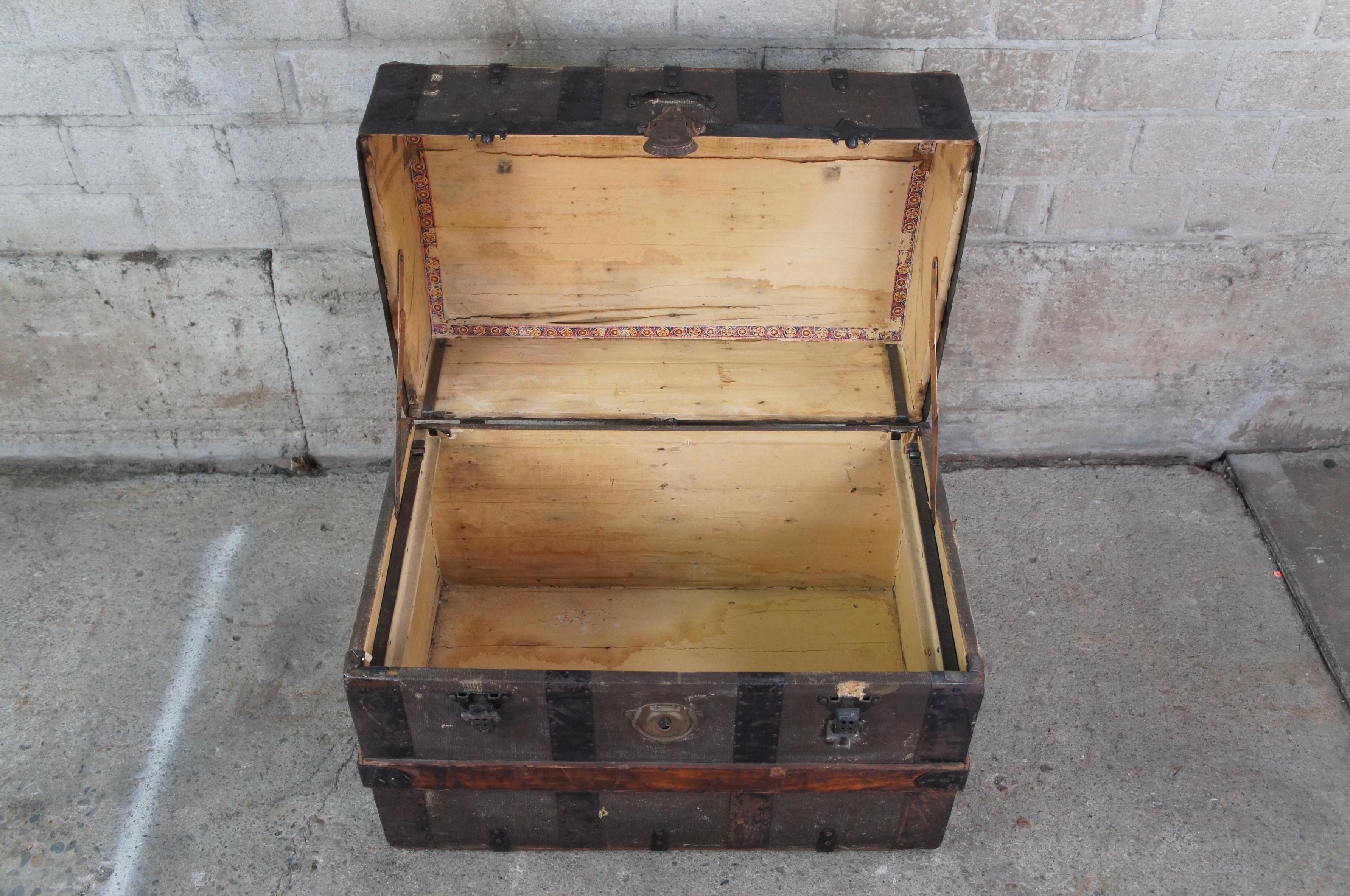 Antique Victorian Dome Top Chest Steamer Trunk Canvas & Oak Metal Banded In Good Condition In Dayton, OH