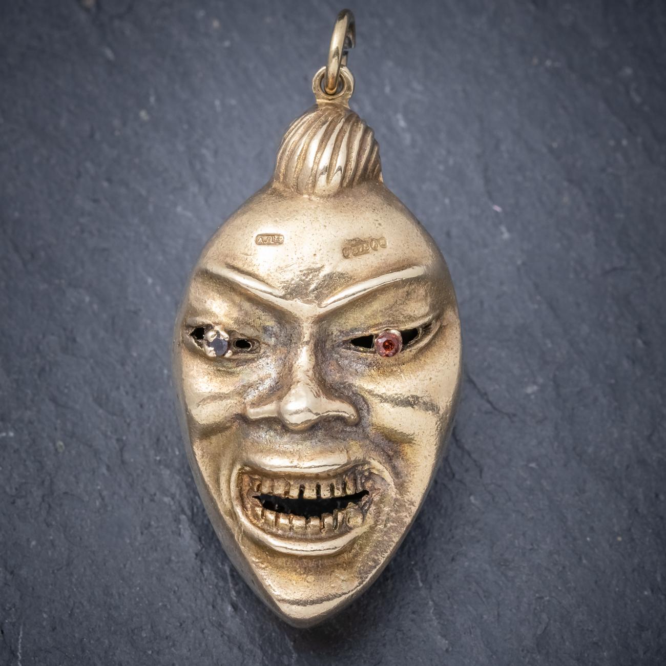 Women's or Men's Antique Victorian Double-Sided Face 9 Carat Gold, circa 1900 Pendant For Sale