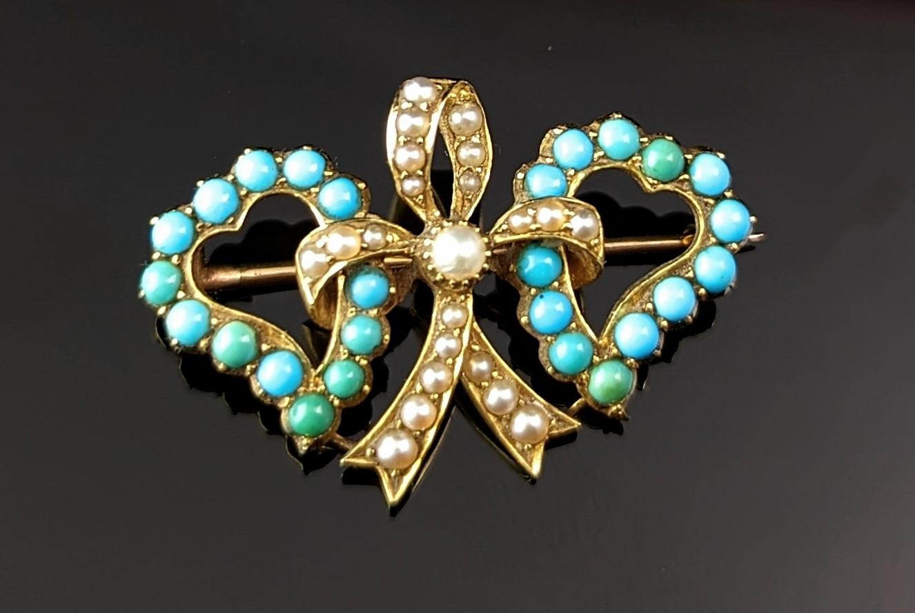 Antique Victorian double Witches heart brooch, 22k gold, Turquoise and pearl In Good Condition In NEWARK, GB
