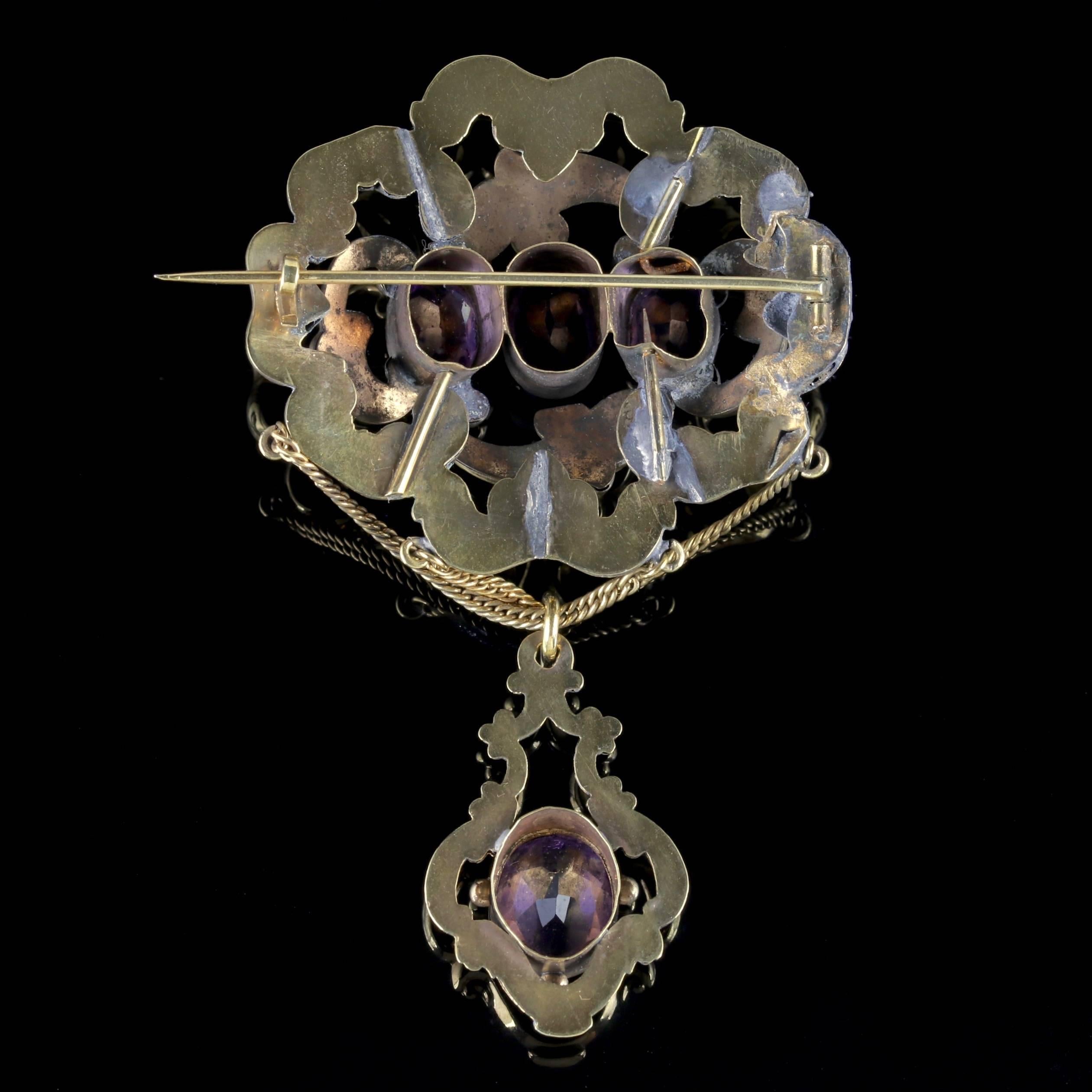 Antique Victorian Dropper Brooch Paste 18 Carat Gold on Pinchbeck, circa 1900 In Excellent Condition In Lancaster, Lancashire