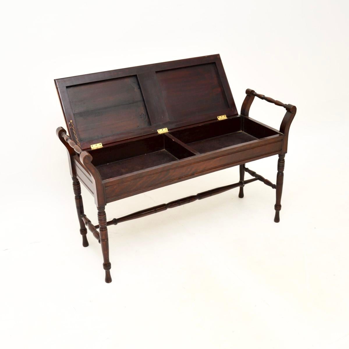 Édouardien Tabouret de piano à queue victorien antique en vente