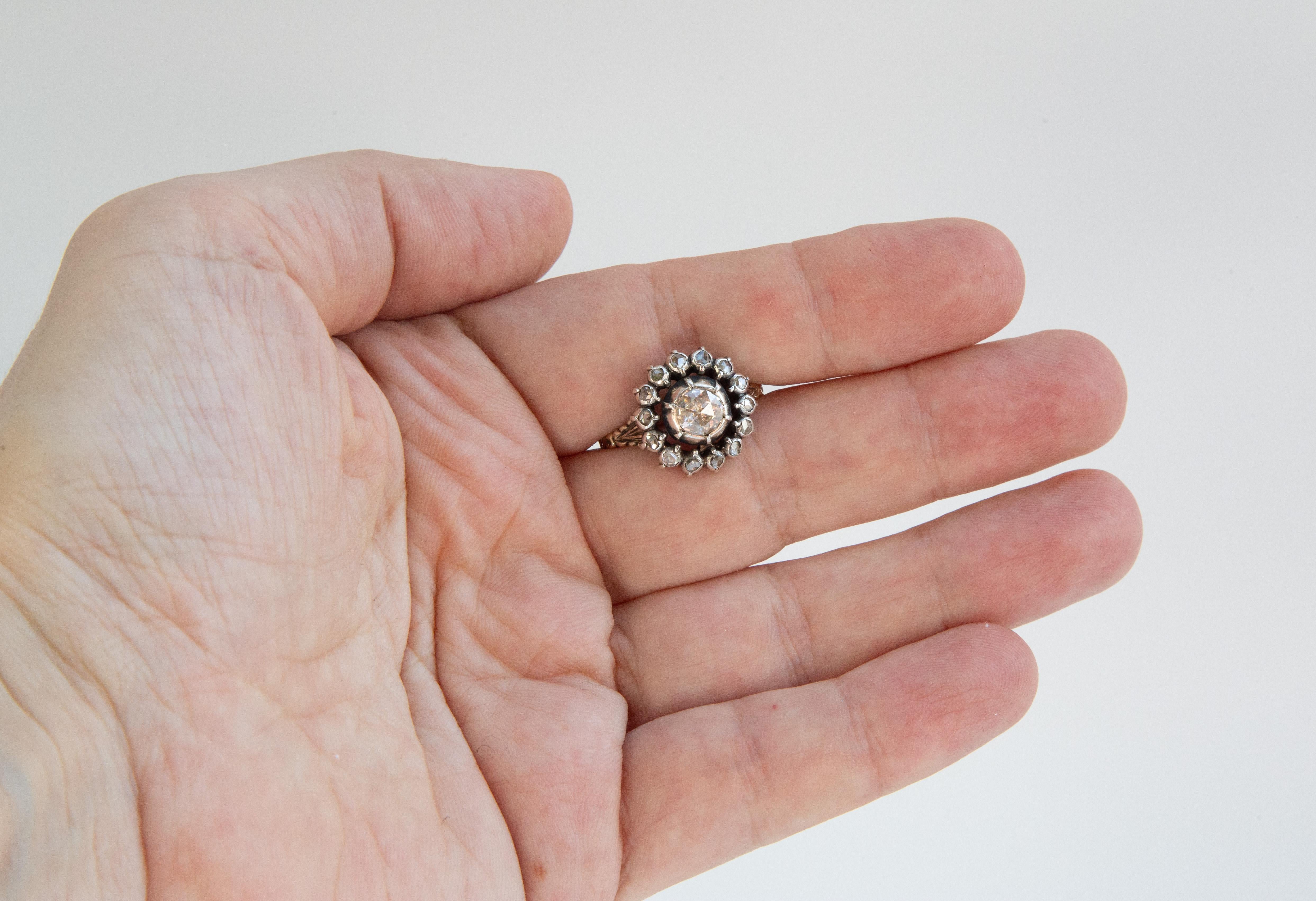 Anello vittoriano olandese in oro e argento 14 carati con diamanti a grappolo in vendita 12