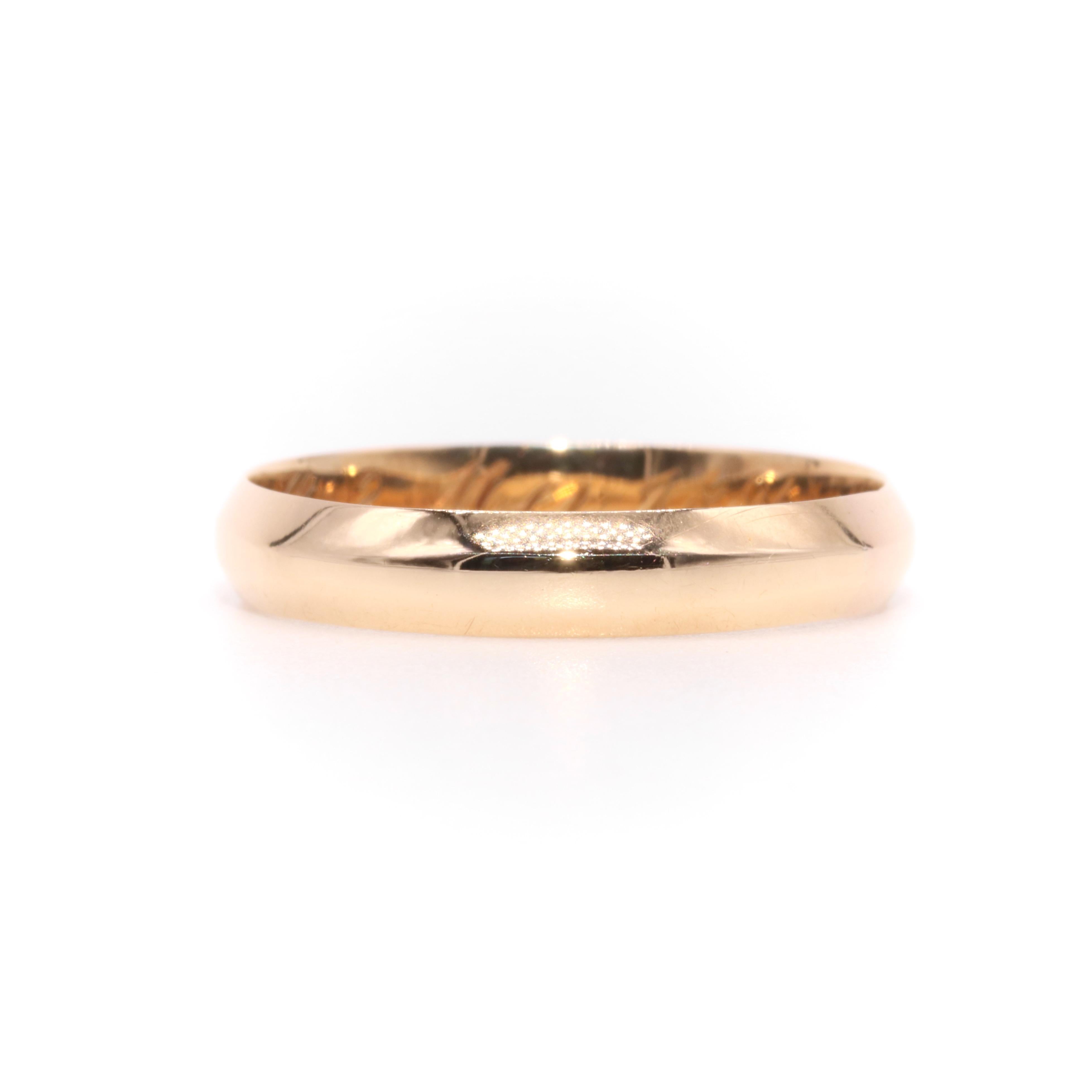 Antique Victorian Dutch 14K Yellow Gold Wedding Band with Personal Inscription For Sale 1
