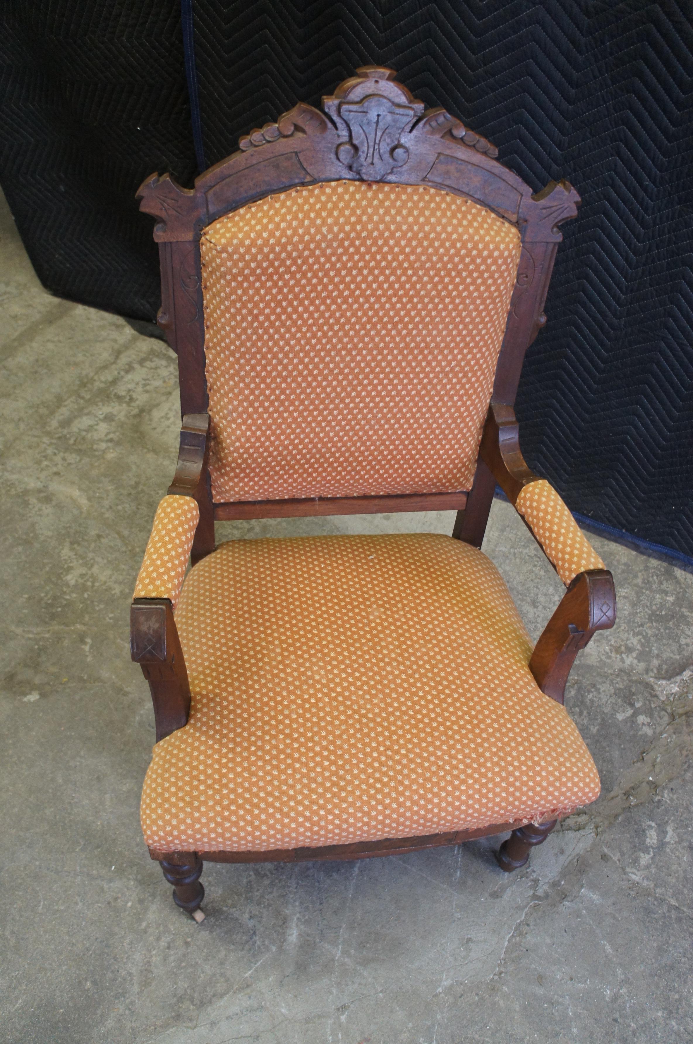 Antique Victorian Eastlake Carved Walnut Gentlemans Parlor Fauteuil Arm Chair  For Sale 6