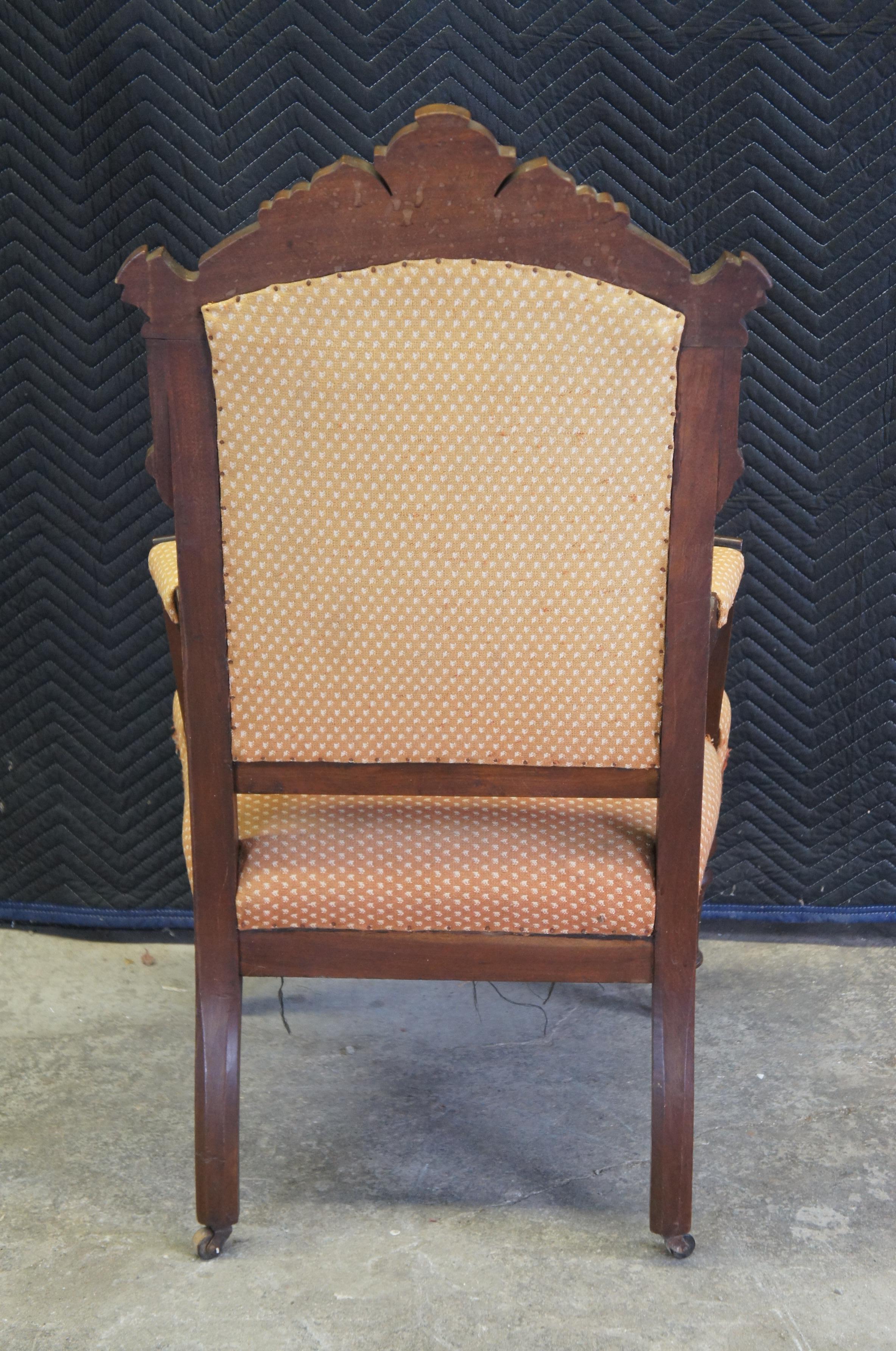 Antique Victorian Eastlake Carved Walnut Gentlemans Parlor Fauteuil Arm Chair  For Sale 3
