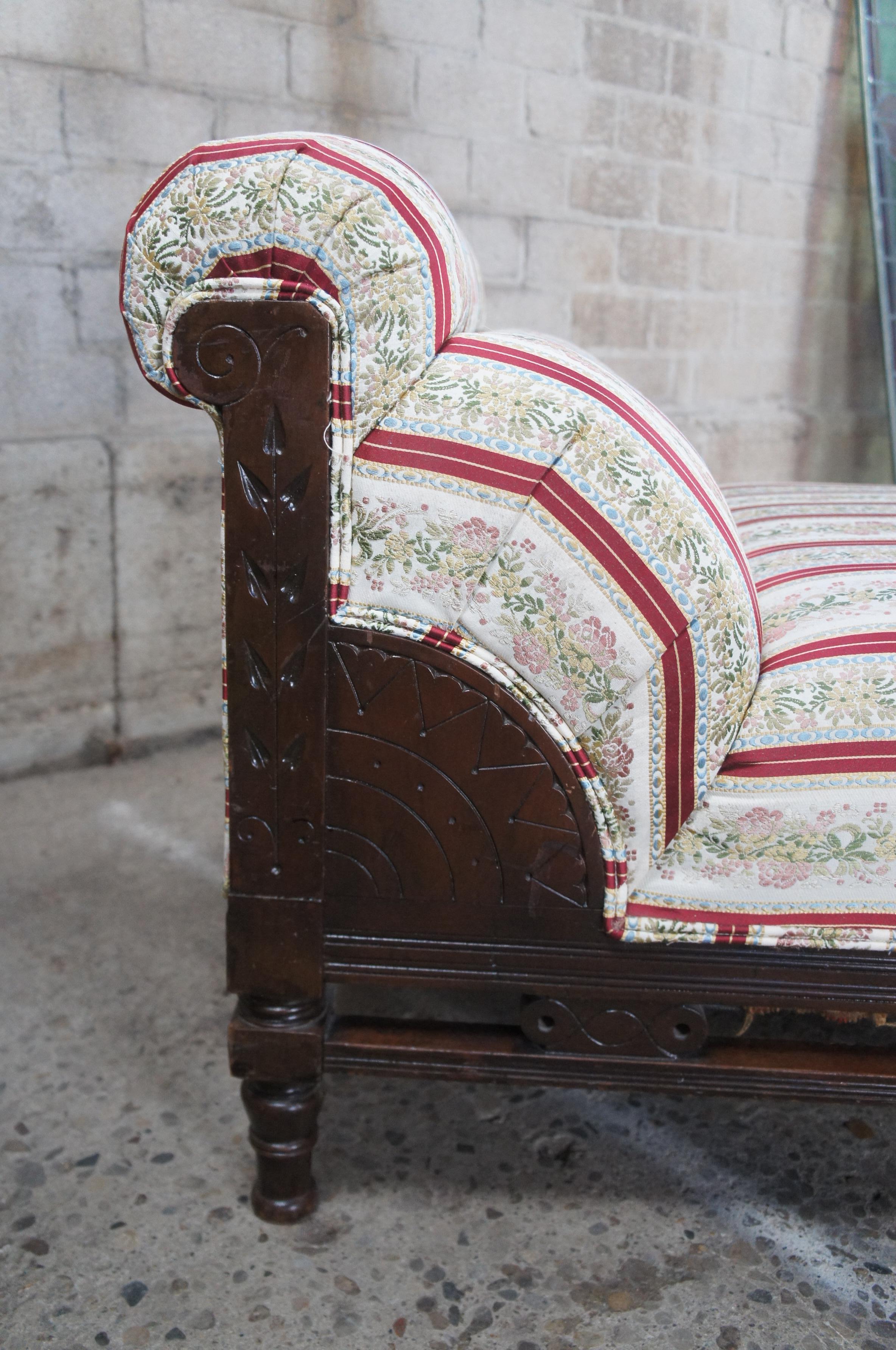 Antique Victorian Eastlake Mahogany Daybed Chaise Lounge Fainting Couch Recamier For Sale 2