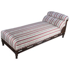 Antique Victorian Eastlake Mahogany Daybed Chaise Lounge Fainting Couch Recamier
