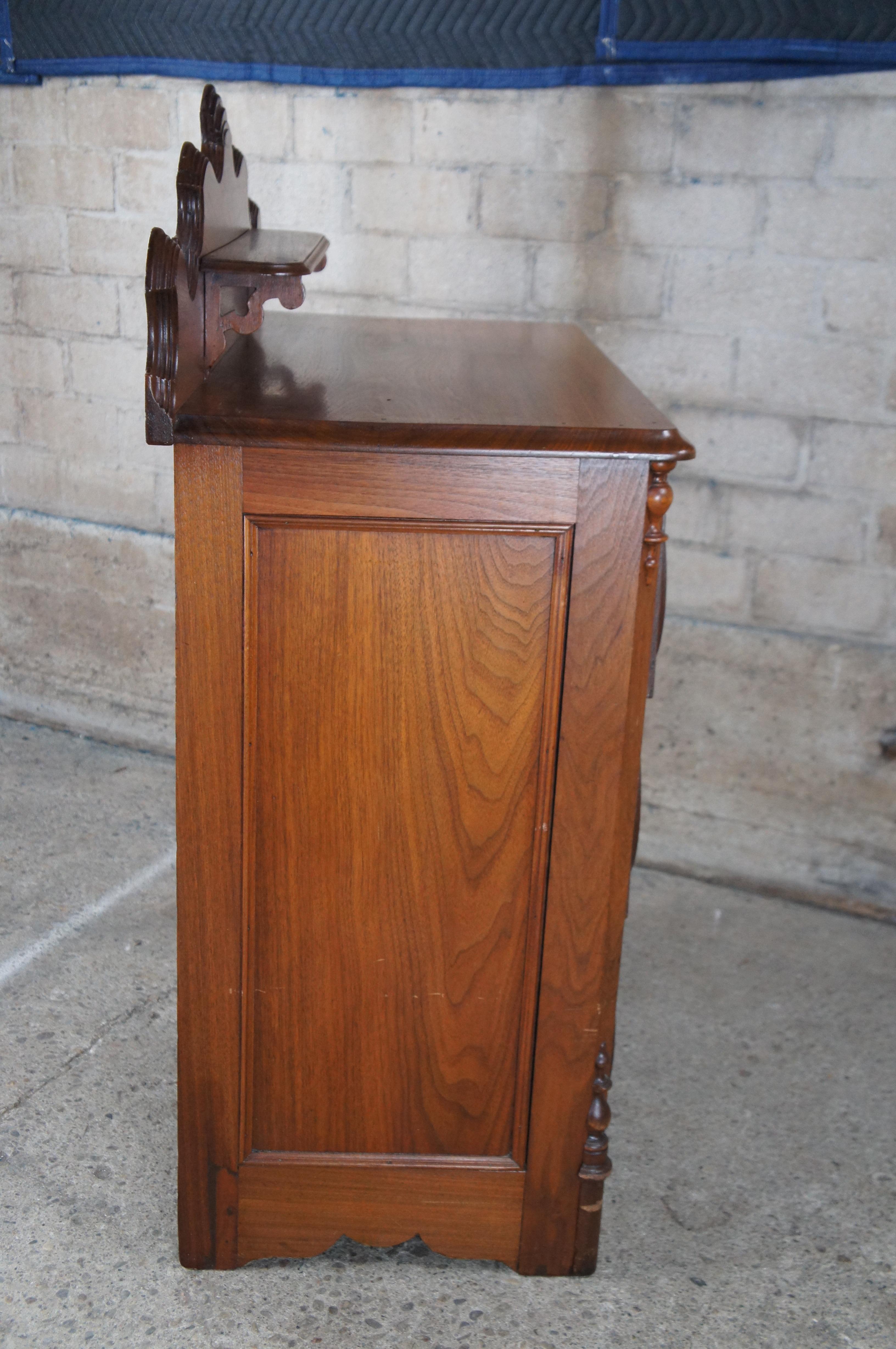 Antique Victorian Eastlake Walnut 3 Drawer Chest of Drawers Dresser 34