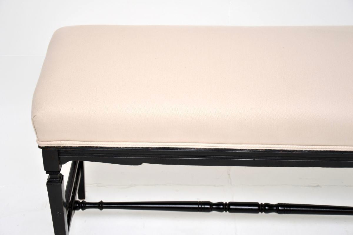 Antiker viktorianischer ebonisierter Hocker / Bank (Ebonisiert) im Angebot