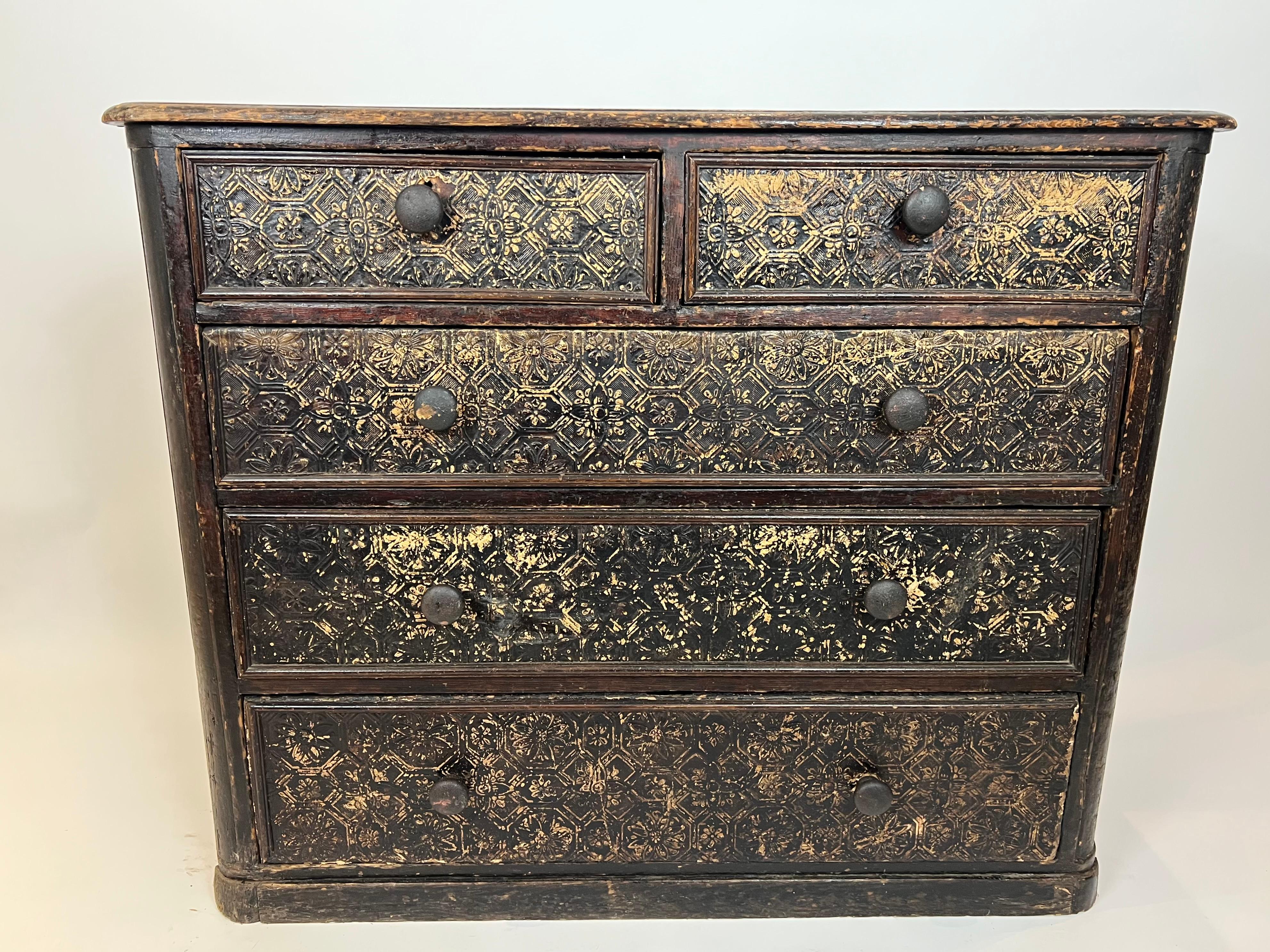 Antique Victorian Ebonized Chest Of Drawers, Mid To Late 19th Century In condizioni discrete in vendita a Bristol, GB