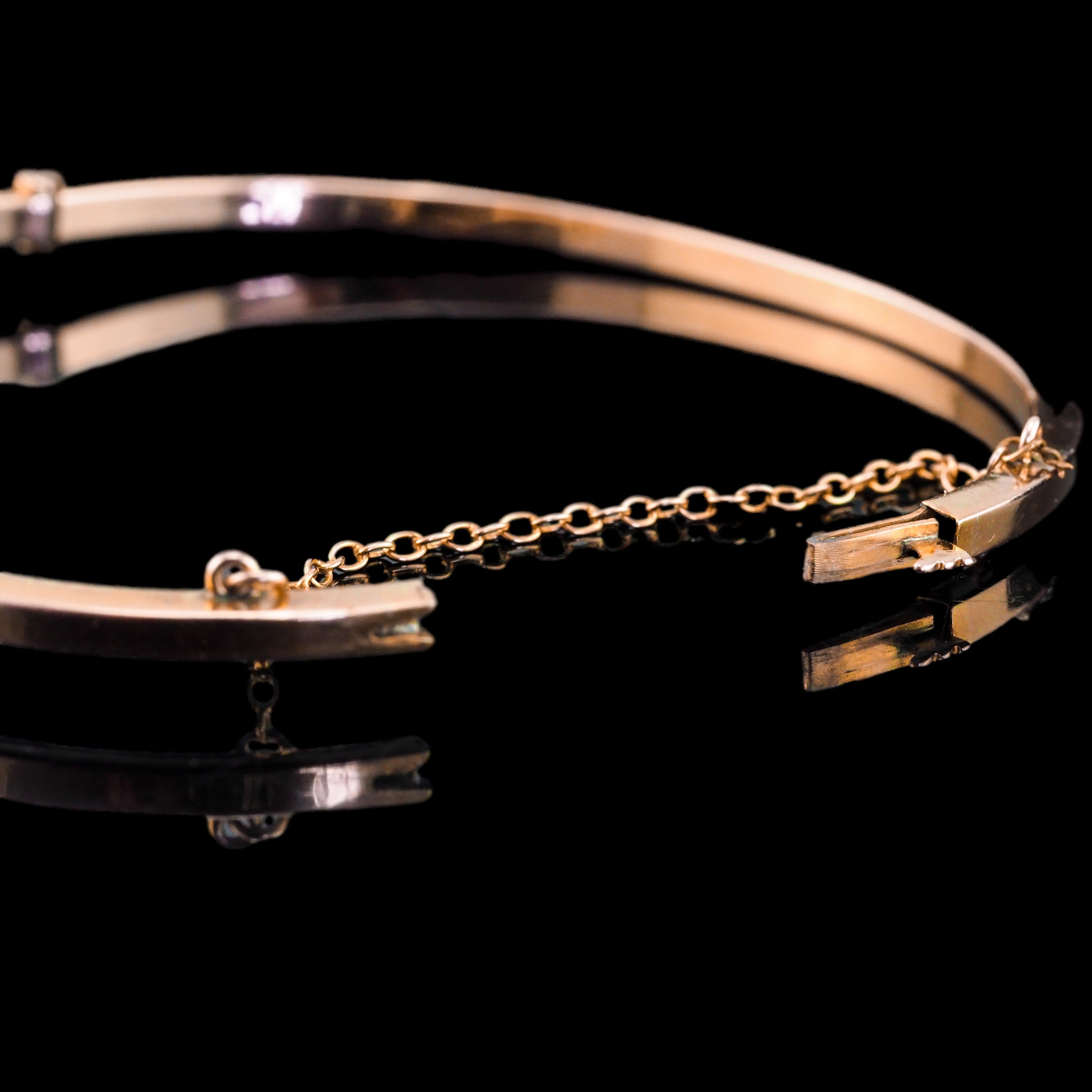 Antique Victorian/Edwardian Pink Garnet & Seed Pearl Bangle 9K Gold - c.1900 For Sale 5