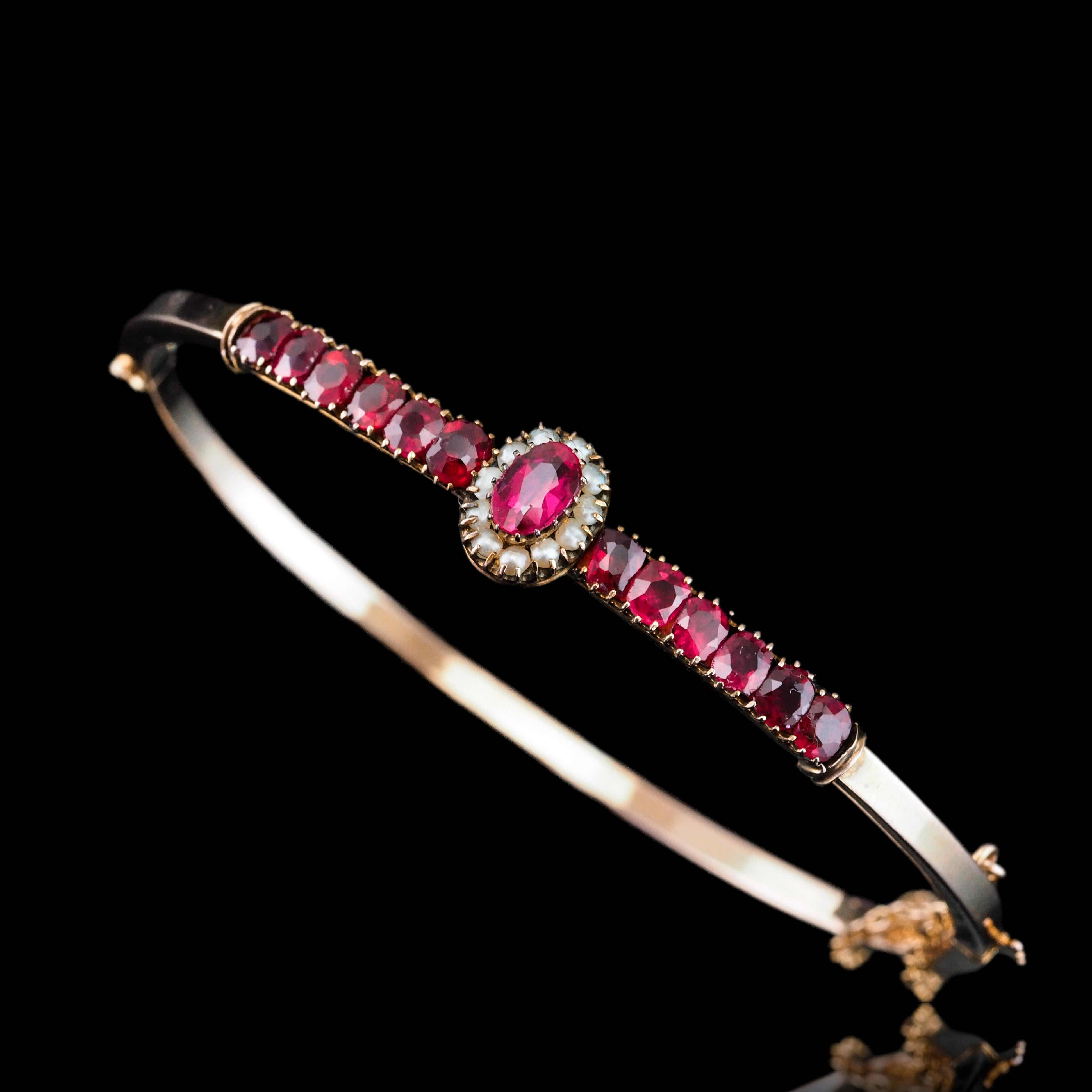 Antique Victorian/Edwardian Pink Garnet & Seed Pearl Bangle 9K Gold - c.1900 For Sale 8