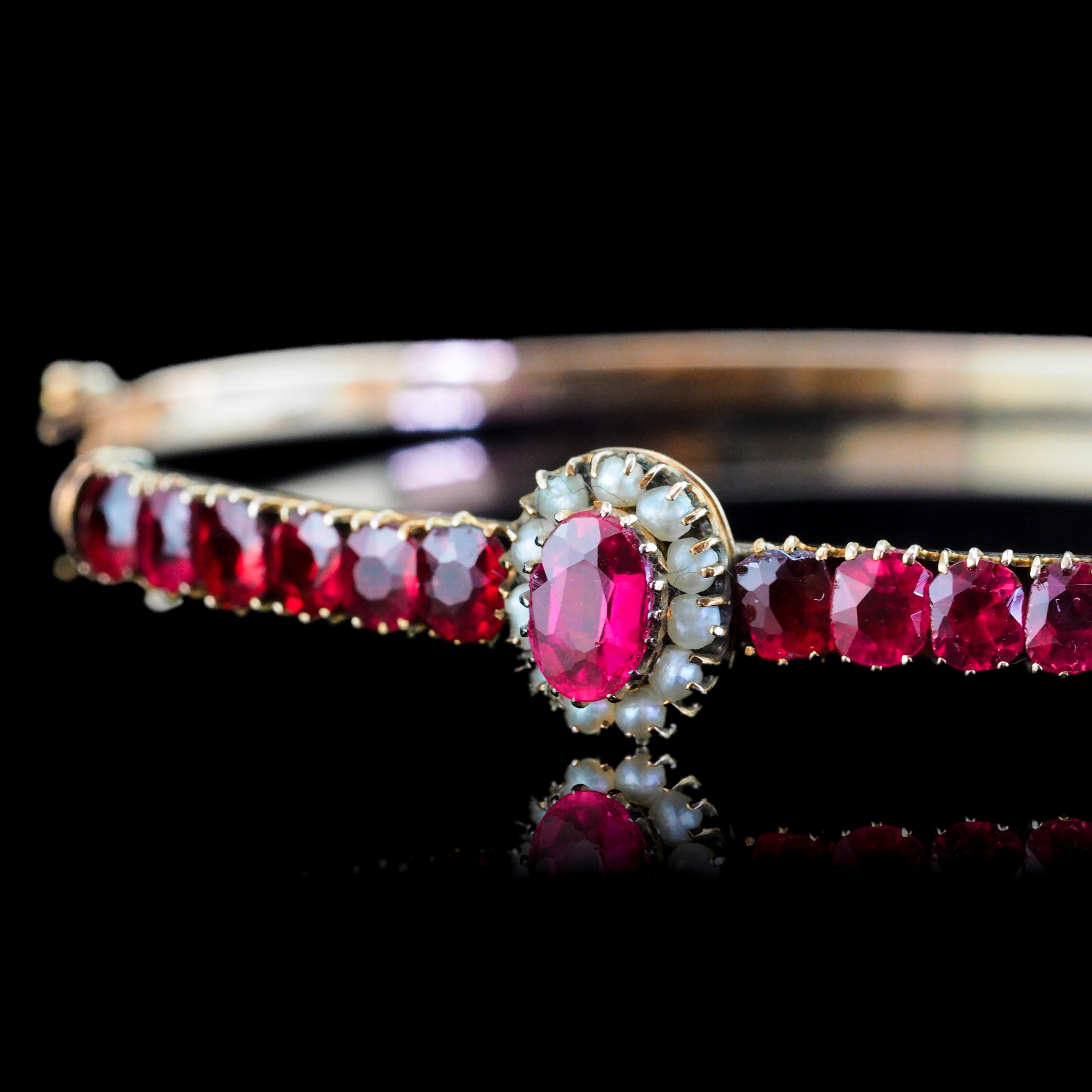 Round Cut Antique Victorian/Edwardian Pink Garnet & Seed Pearl Bangle 9K Gold - c.1900 For Sale