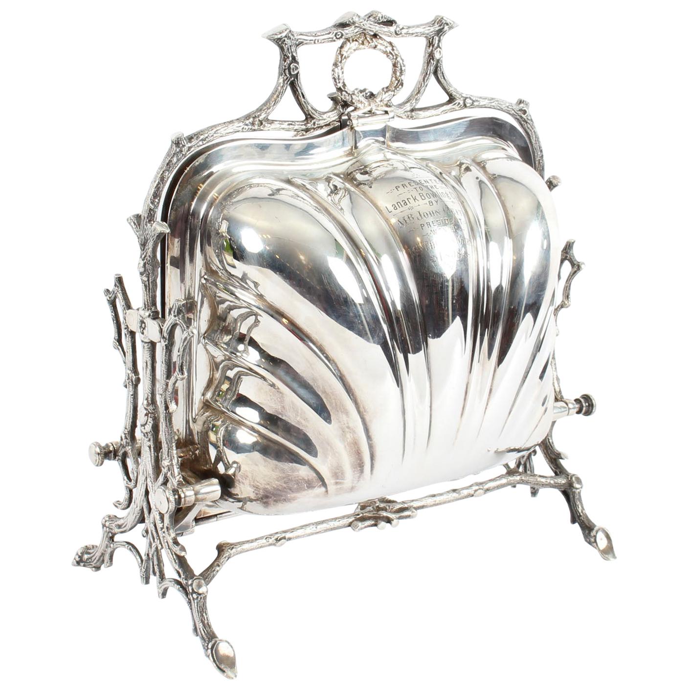 Victorian Elkington & Co. Silver Plated Shell Folding Biscuit Box 19th Century