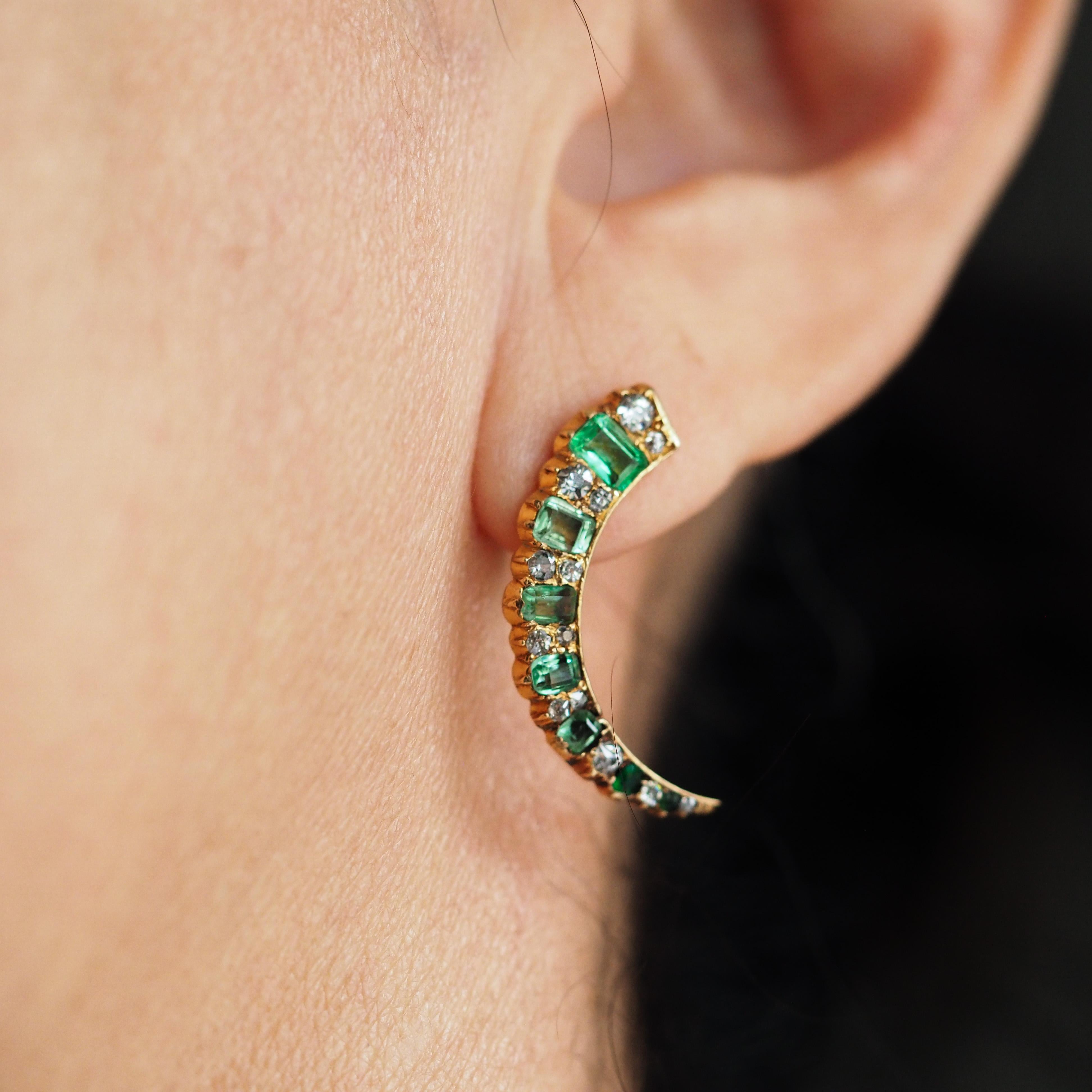 Antique Victorian Emerald & Diamond Earrings 18K Gold Crescent Design - c.1890 For Sale 12