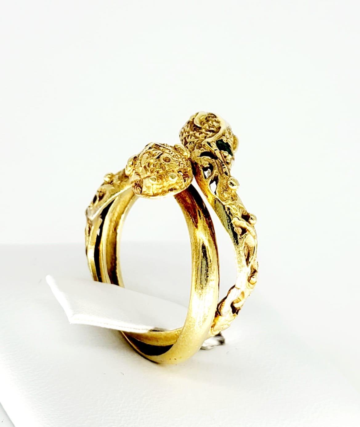 Women's or Men's Antique Victorian Emerald Double Snake Ring 750 Gold For Sale