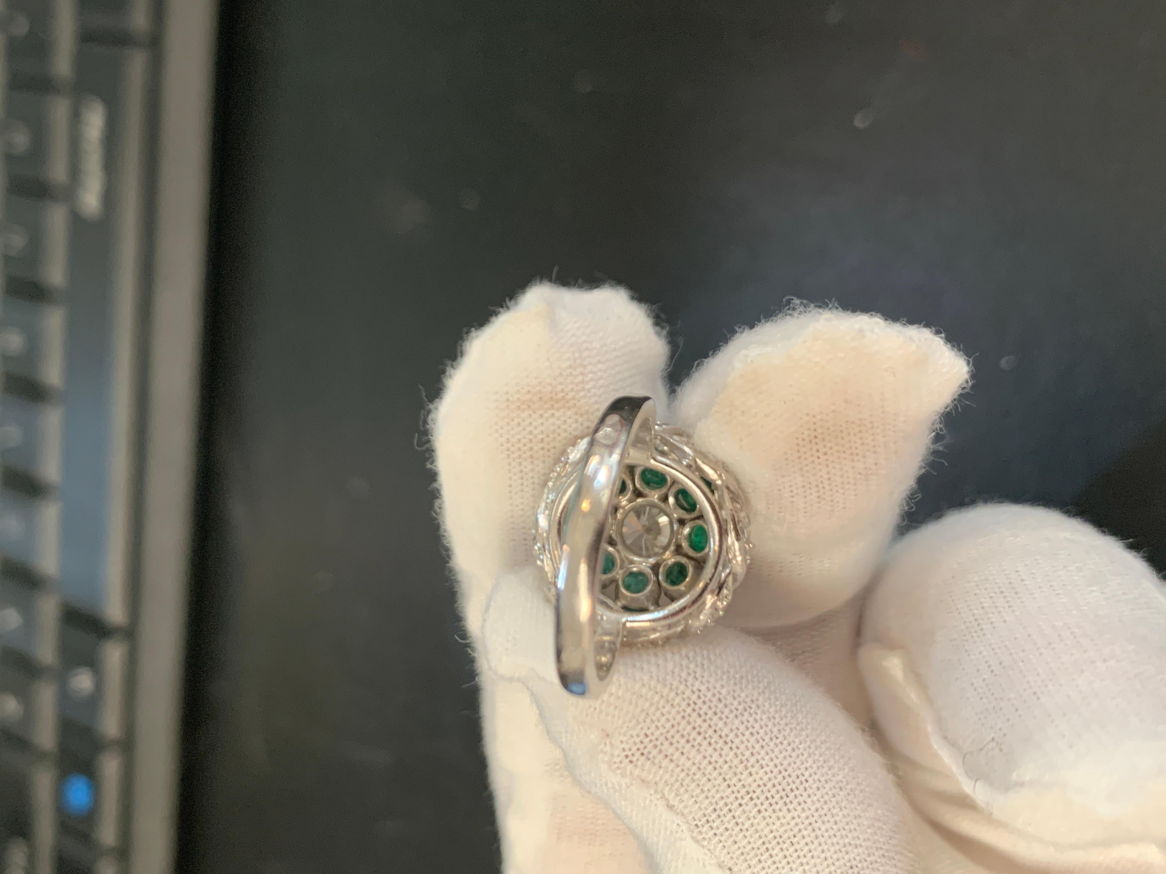 Antique Victorian Emerald and Solitaire Diamond Ring in Platinum Estate In Excellent Condition For Sale In New York, NY