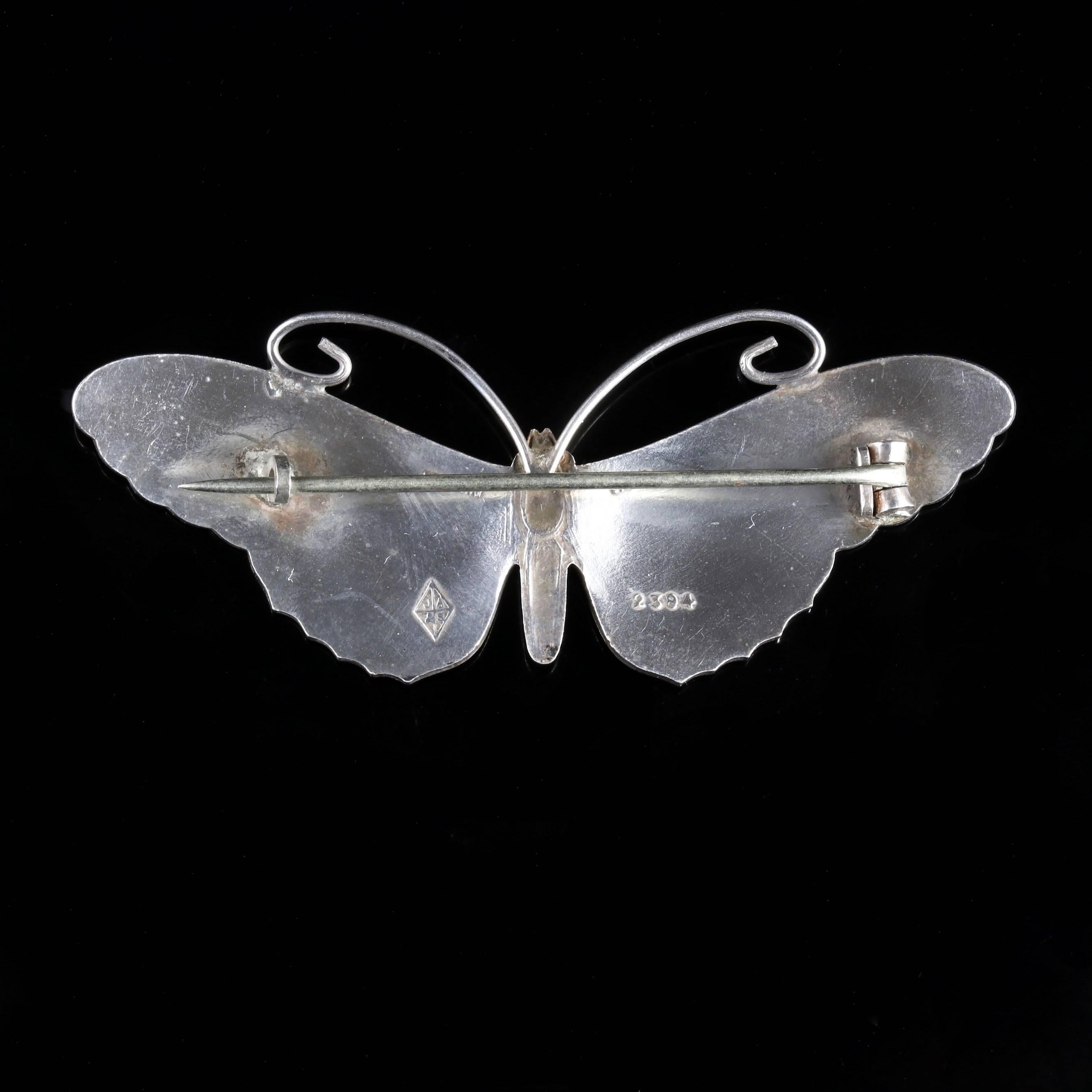 Antique Victorian Enamel Butterfly Brooch Silver, circa 1900 In Excellent Condition In Lancaster, Lancashire