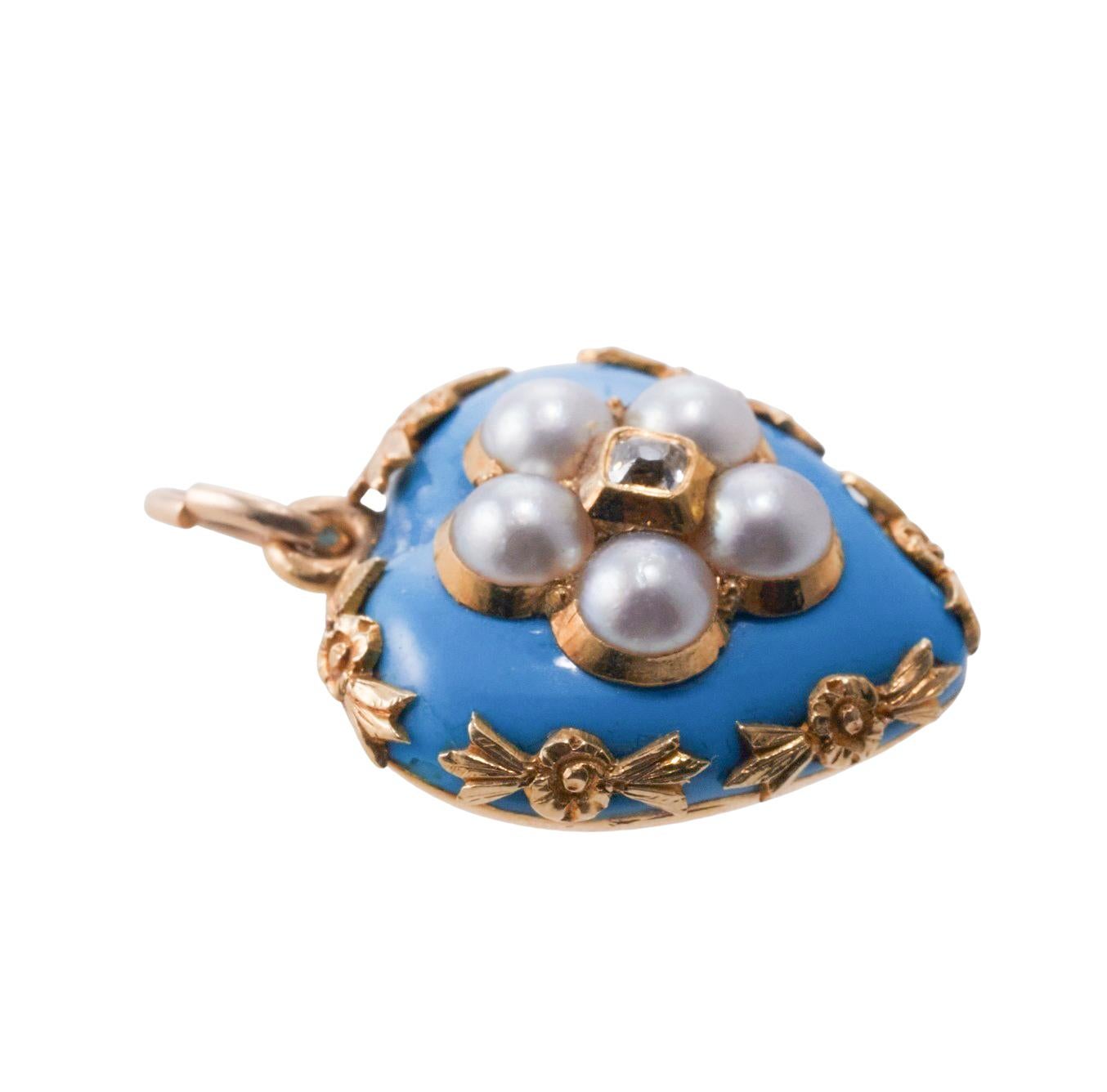 Antikes viktorianisches Emaille-Perlen-Diamant-Gold-Medaillon-Herz-Anhänger  (Viktorianisch) im Angebot