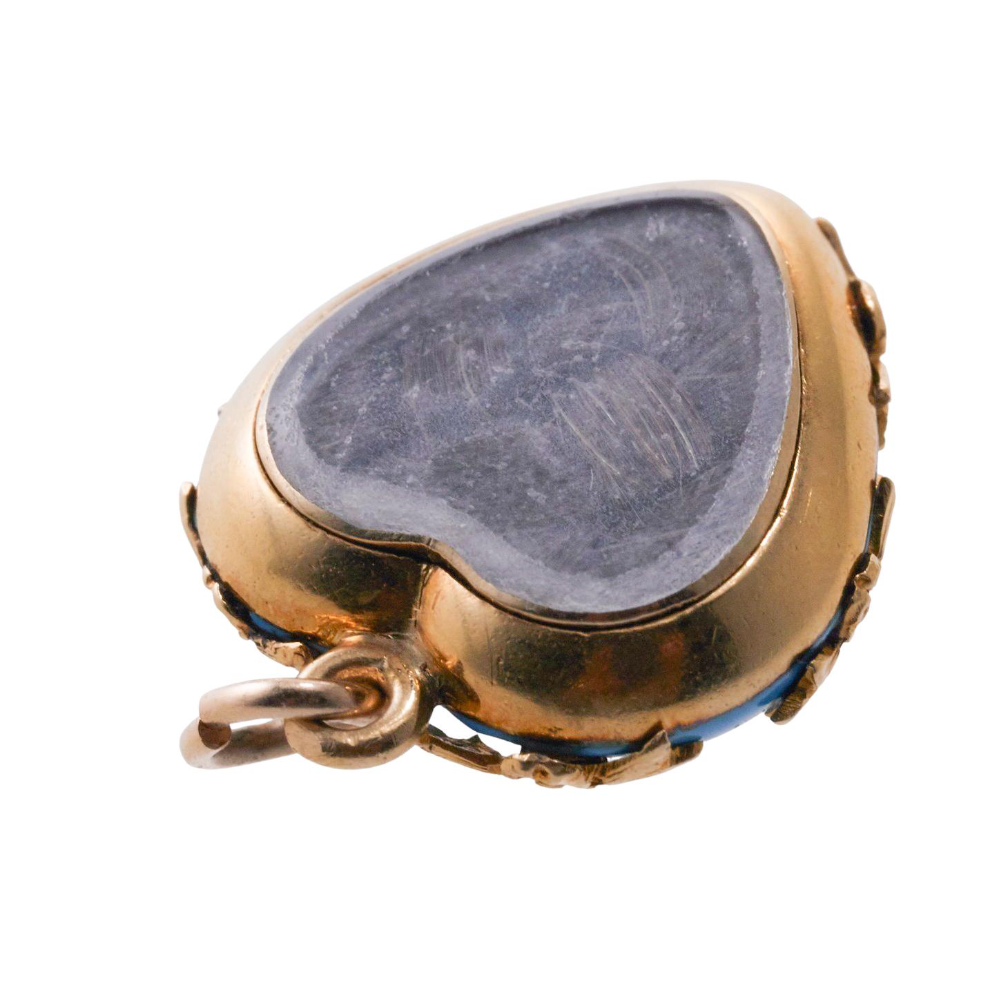 Antikes viktorianisches Emaille-Perlen-Diamant-Gold-Medaillon-Herz-Anhänger  (Alteuropäischer Brillantschliff) im Angebot