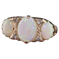 Antique Victorian English 10k Yellow Gold Opal Three Stone Ring