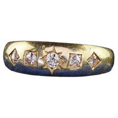 Antique Victorian English 18K Yellow Gold Old Cut Diamond Star Set Band Ring