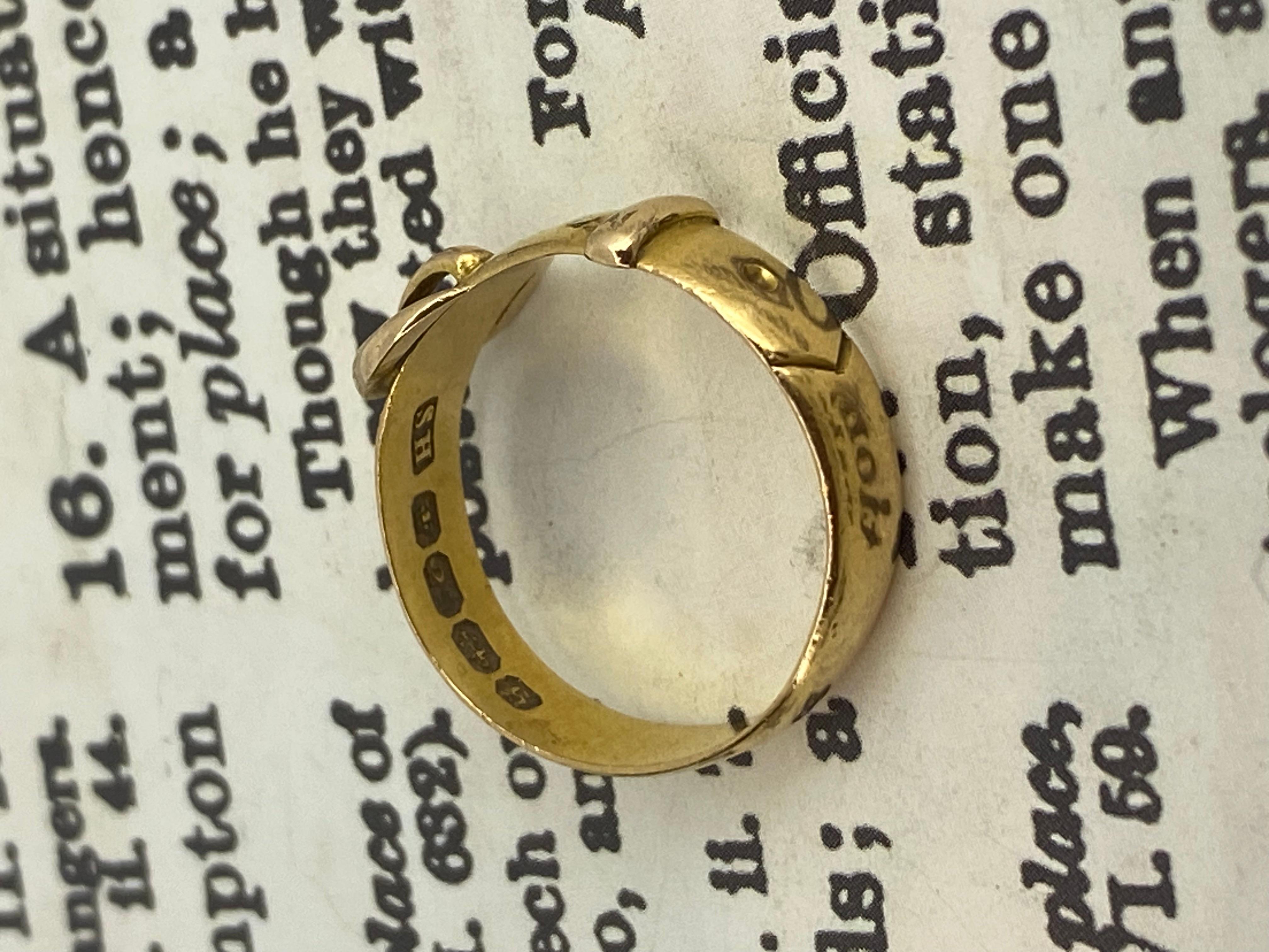 Antique Victorian English 22K Yellow Gold Belt / Buckle Ring. Birmingham c1892. Unisexe en vente