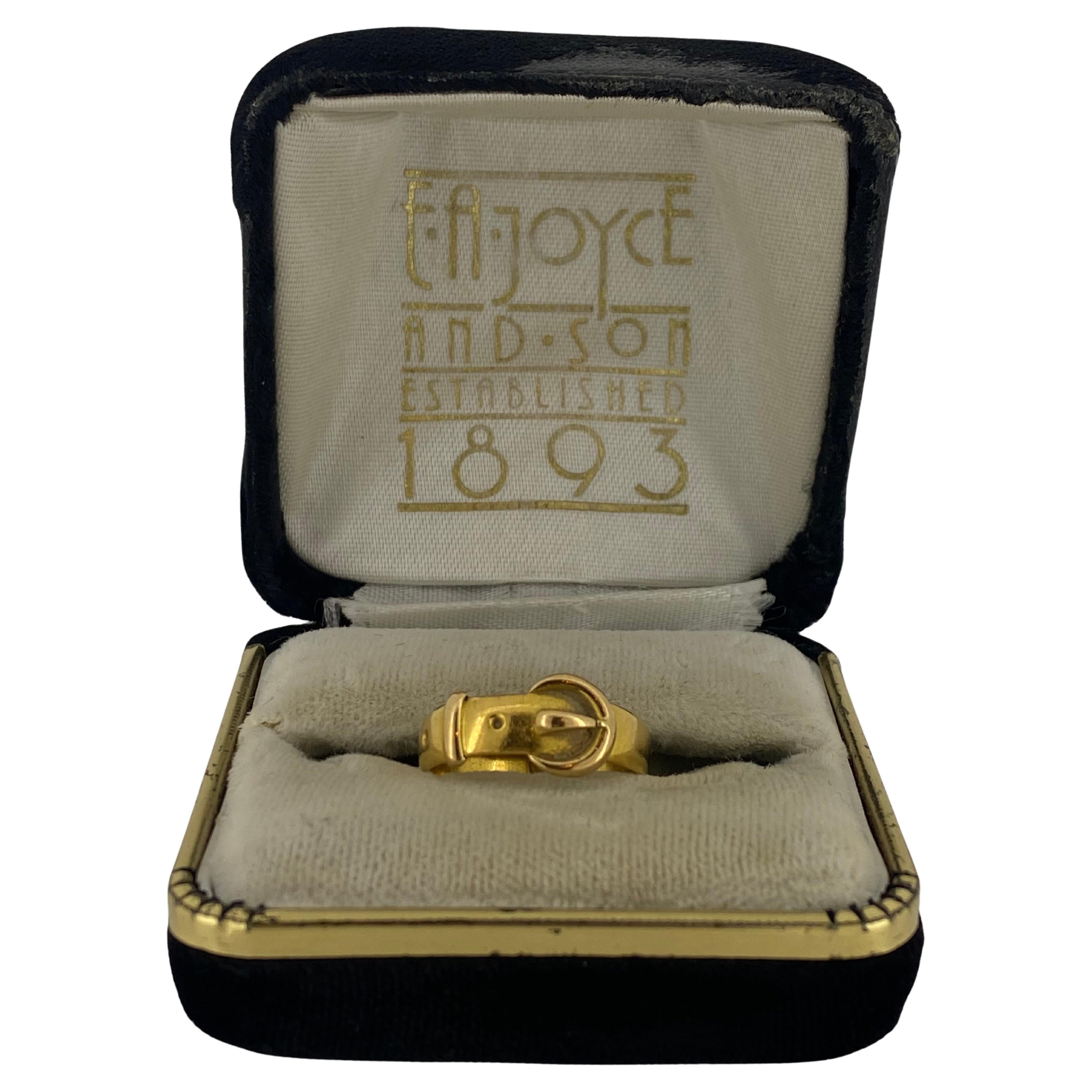 Antique Victorian English 22K Yellow Gold Belt / Buckle Ring. Birmingham c1892. en vente
