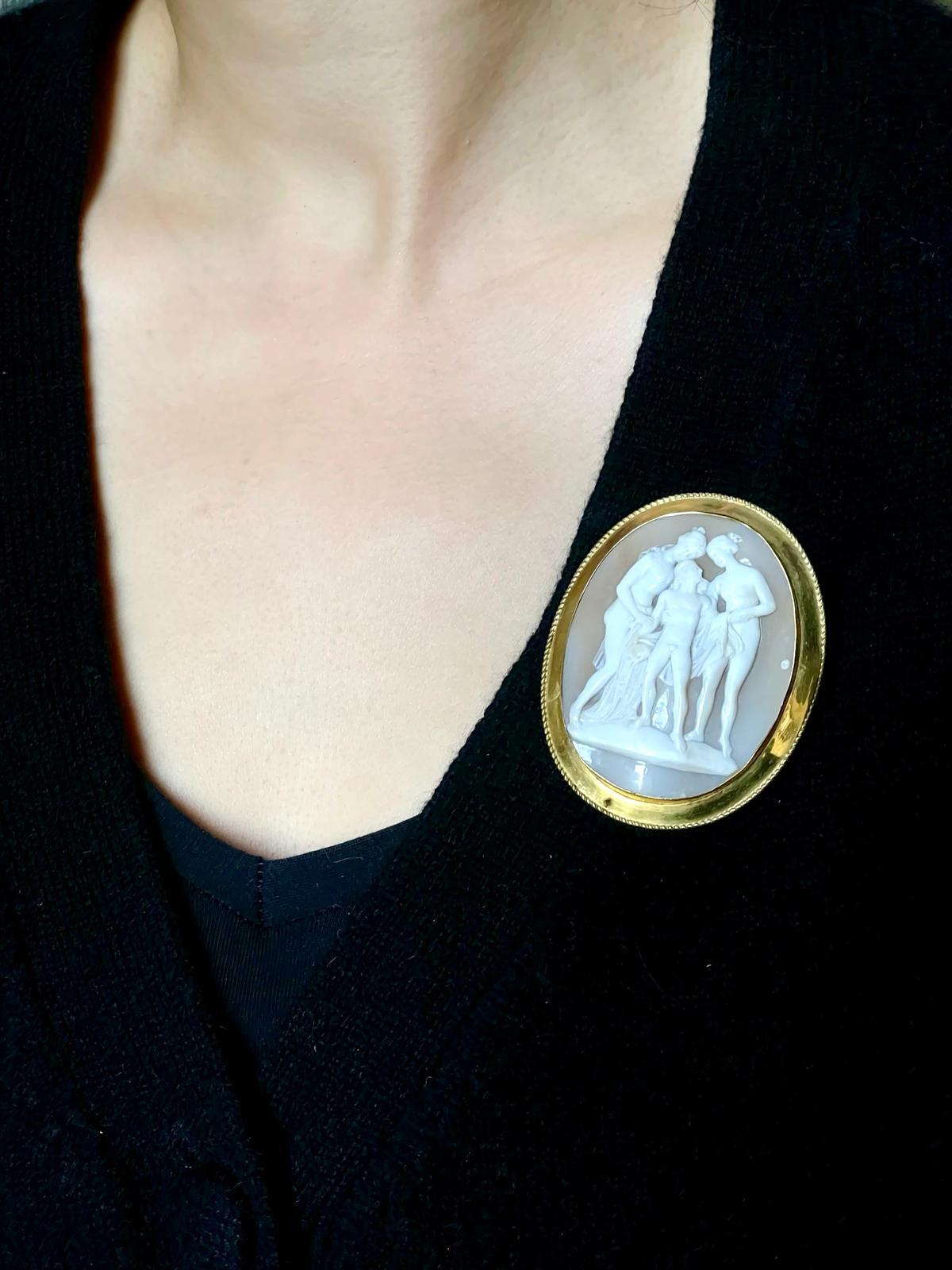 Antique Victorian English Gold Shell Cameo Brooch, C 1860  1