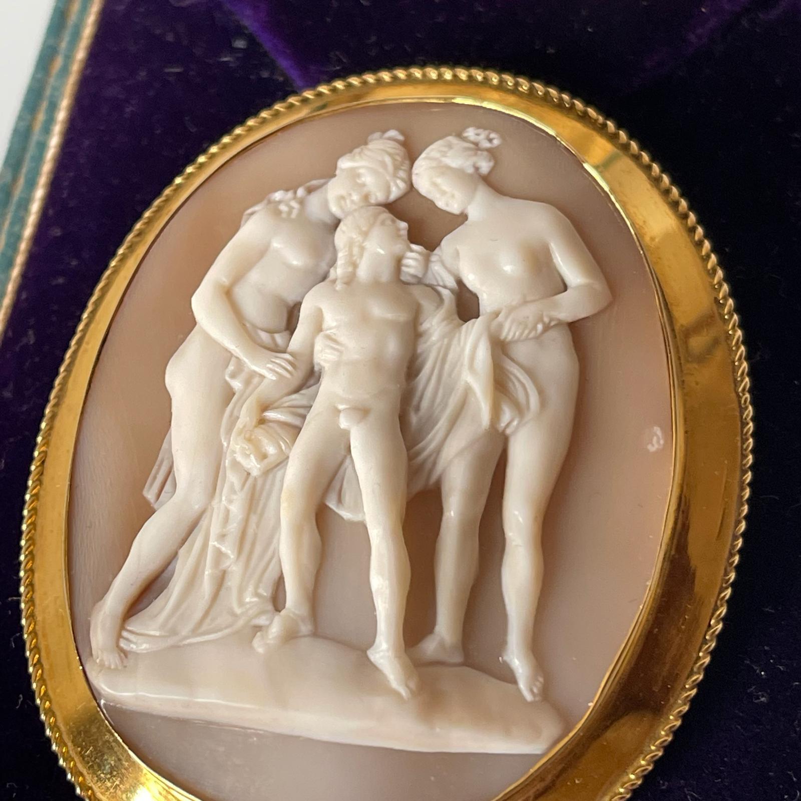 Antique Victorian English Gold Shell Cameo Brooch, C 1860 3
