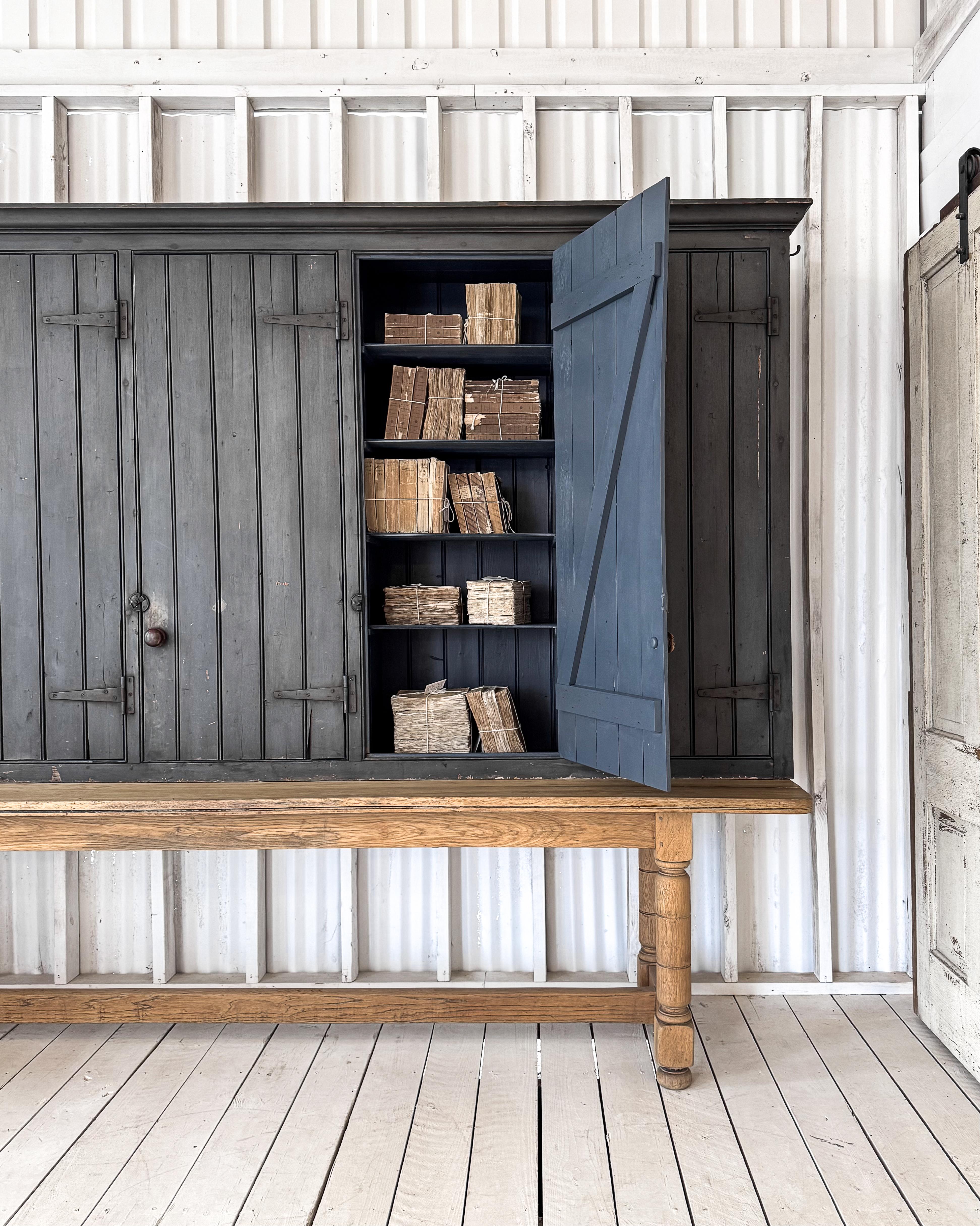Late Victorian Antique Victorian English Lockers