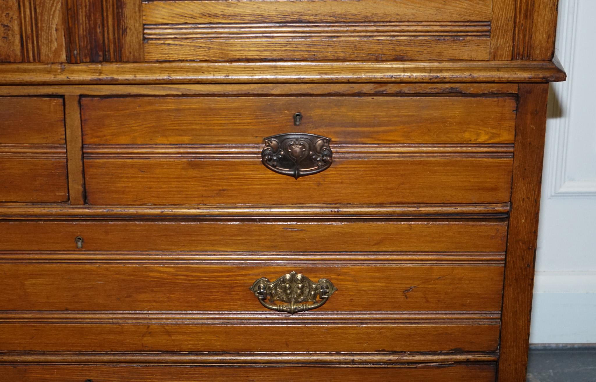 ARMARIO DE PRENSA CON CUATRO CAJONES EN ROBLE INGLÉS VICTORIANO ANTiQUE Roble en venta