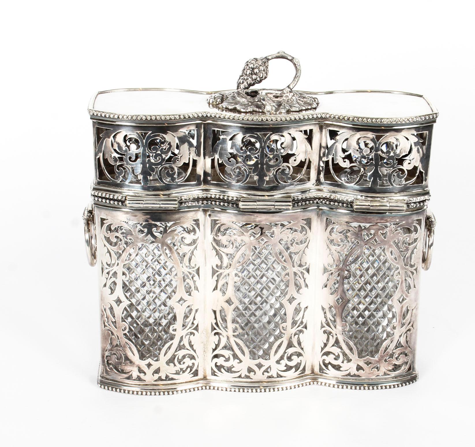 Late 19th Century Antique Victorian English Silver Plated 3 Bottle Tantalus, 19th Century