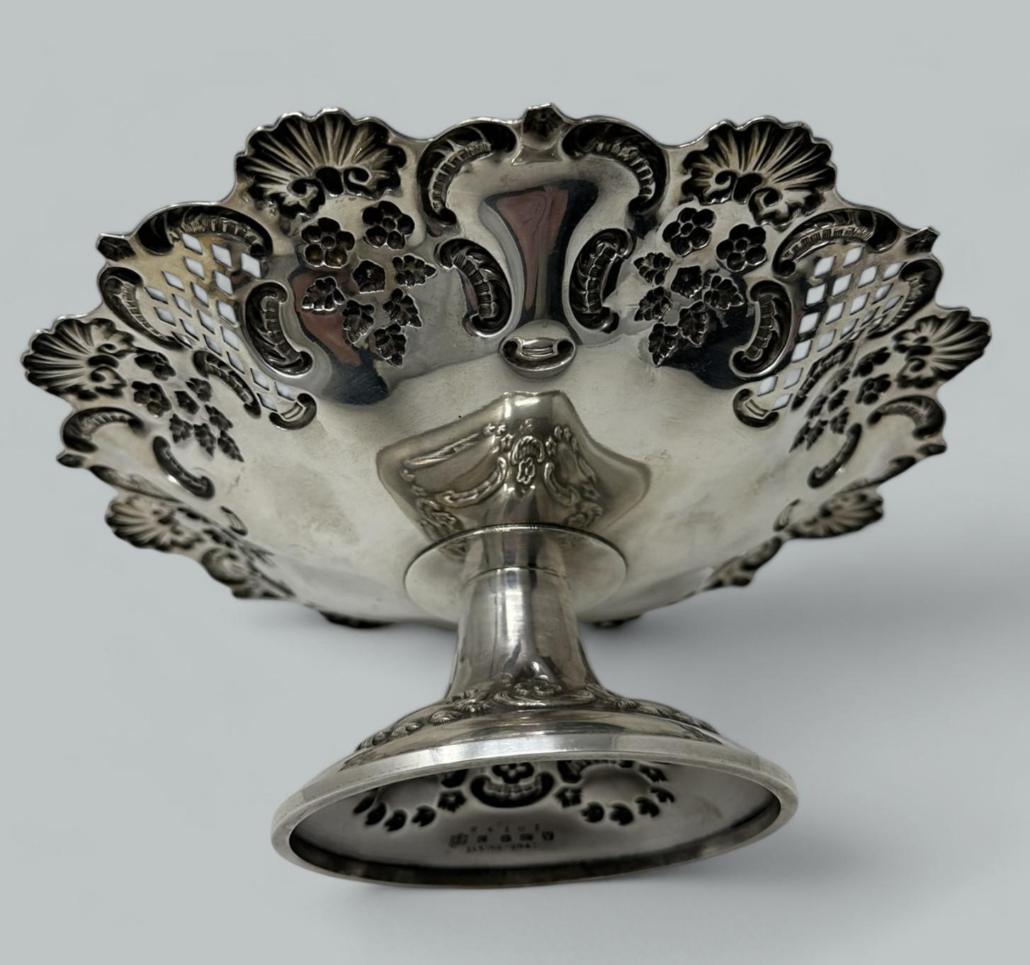 Antique Victorian English Silver Plated Tazza Compot Centerpiece Elkington & Co 2