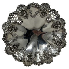 Antique Victorian English Silver Plated Tazza Compot Centerpiece Elkington & Co