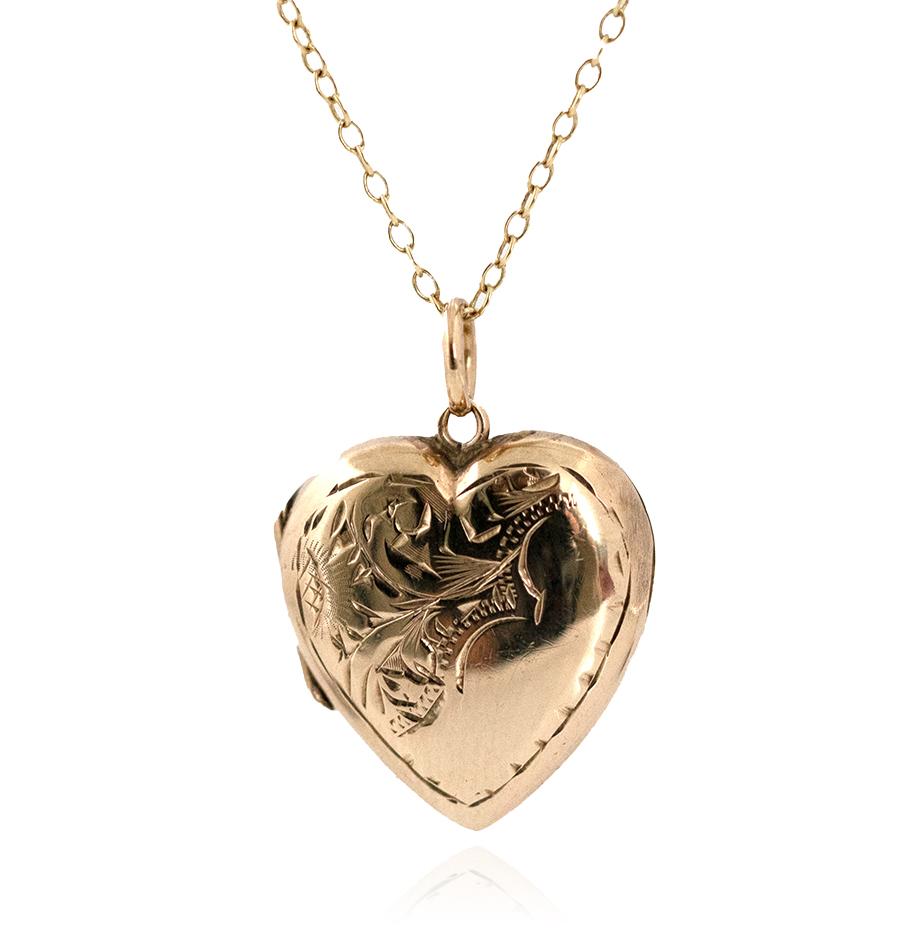 Women's Antique Victorian Engraved 9ct Gold Heart Locket Necklace For Sale