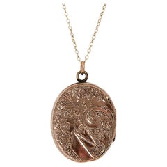 Antique Victorian Engraved 9ct Yellow Gold Locket Necklace